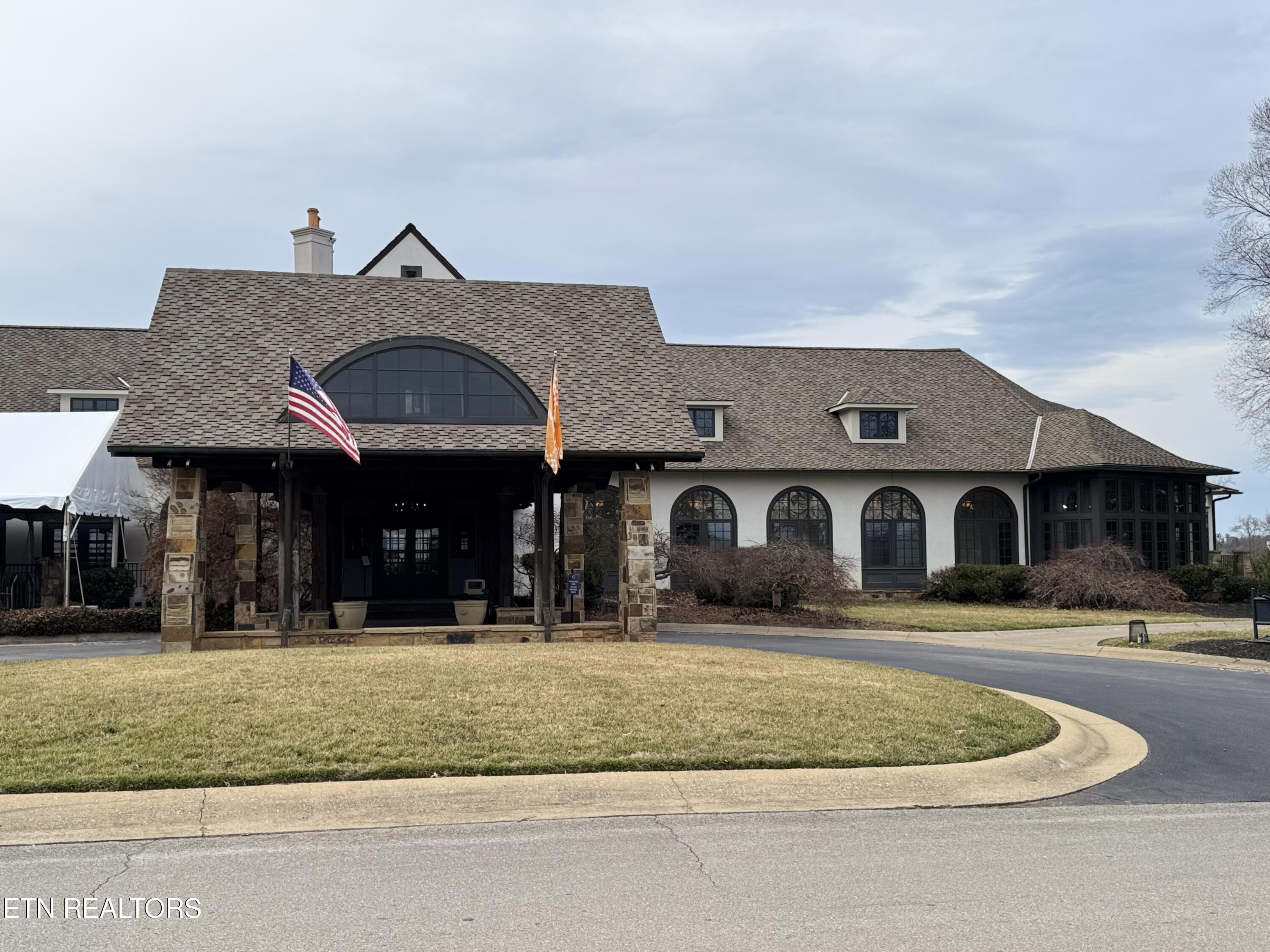 1026 Spy Glass Way Knoxville TN 37922