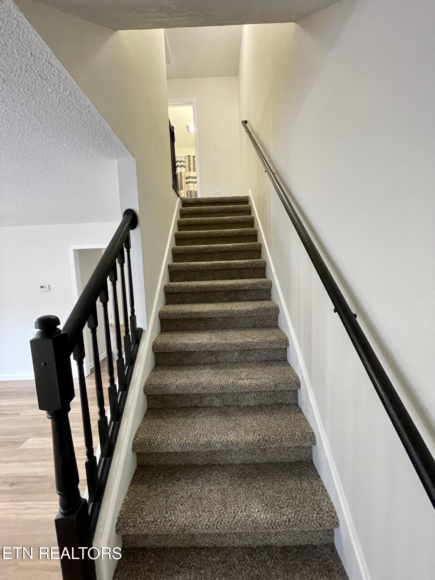 3212 Quiet Way Knoxville TN 37918