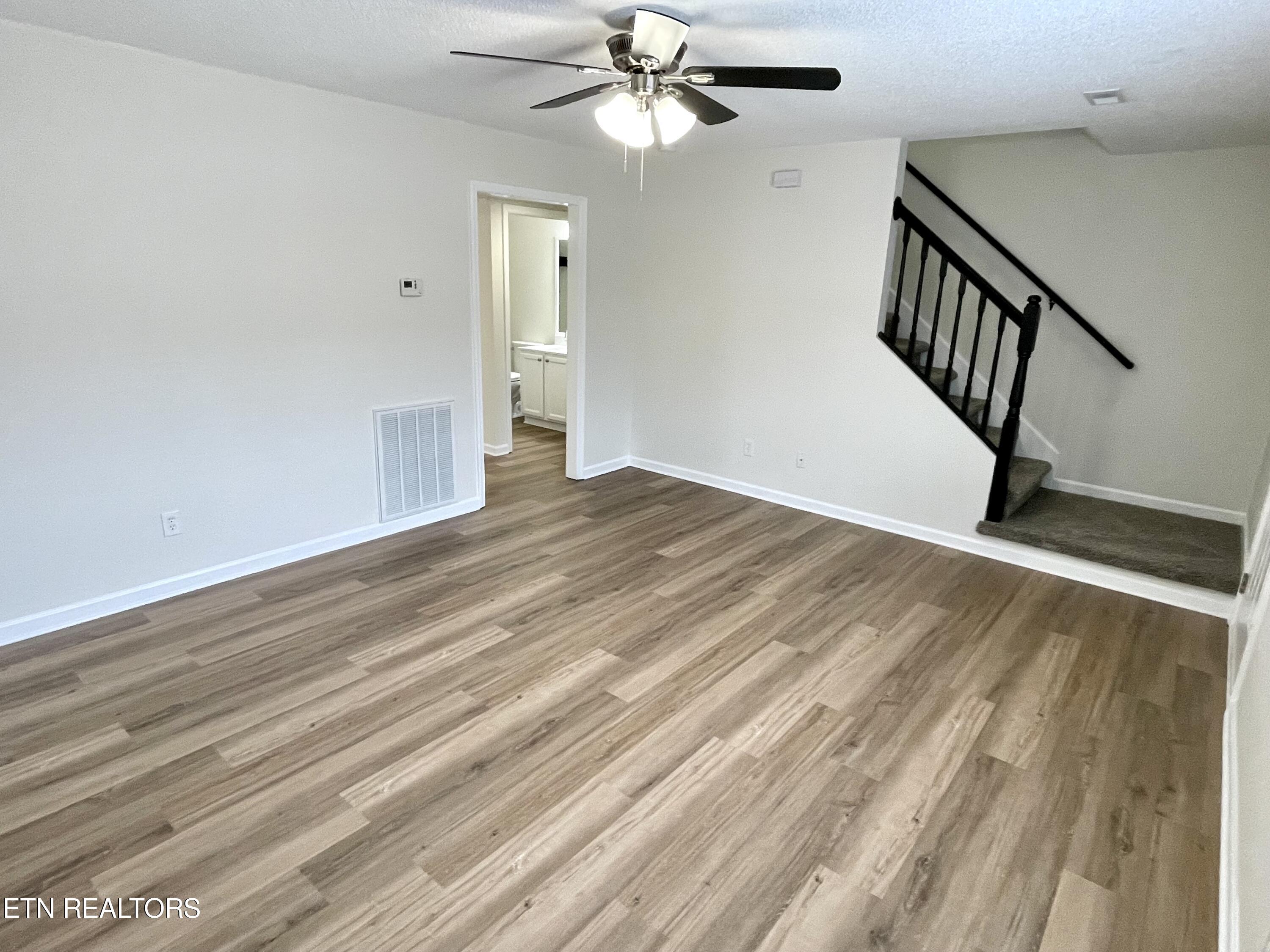 3212 Quiet Way Knoxville TN 37918