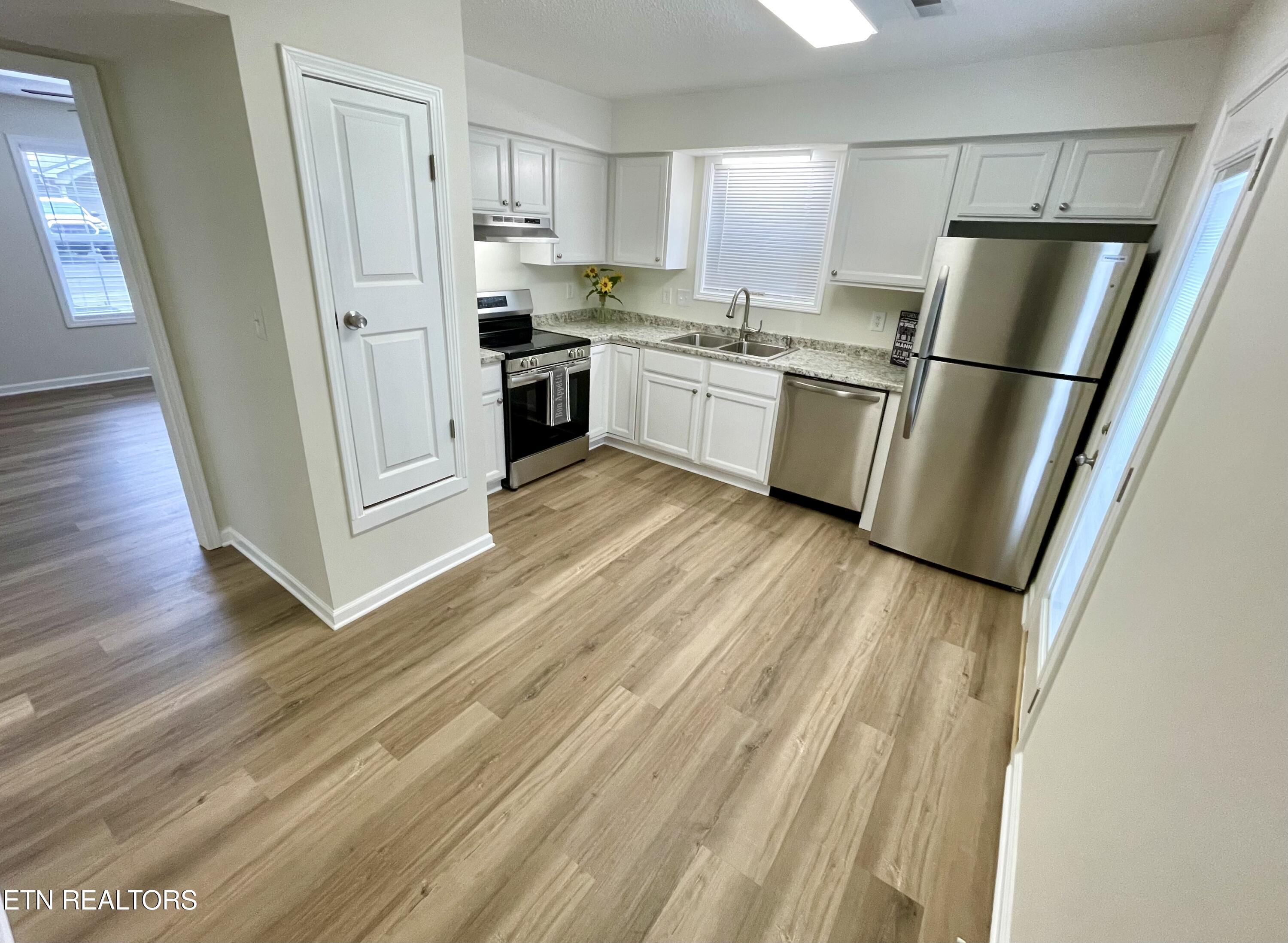 3212 Quiet Way Knoxville TN 37918