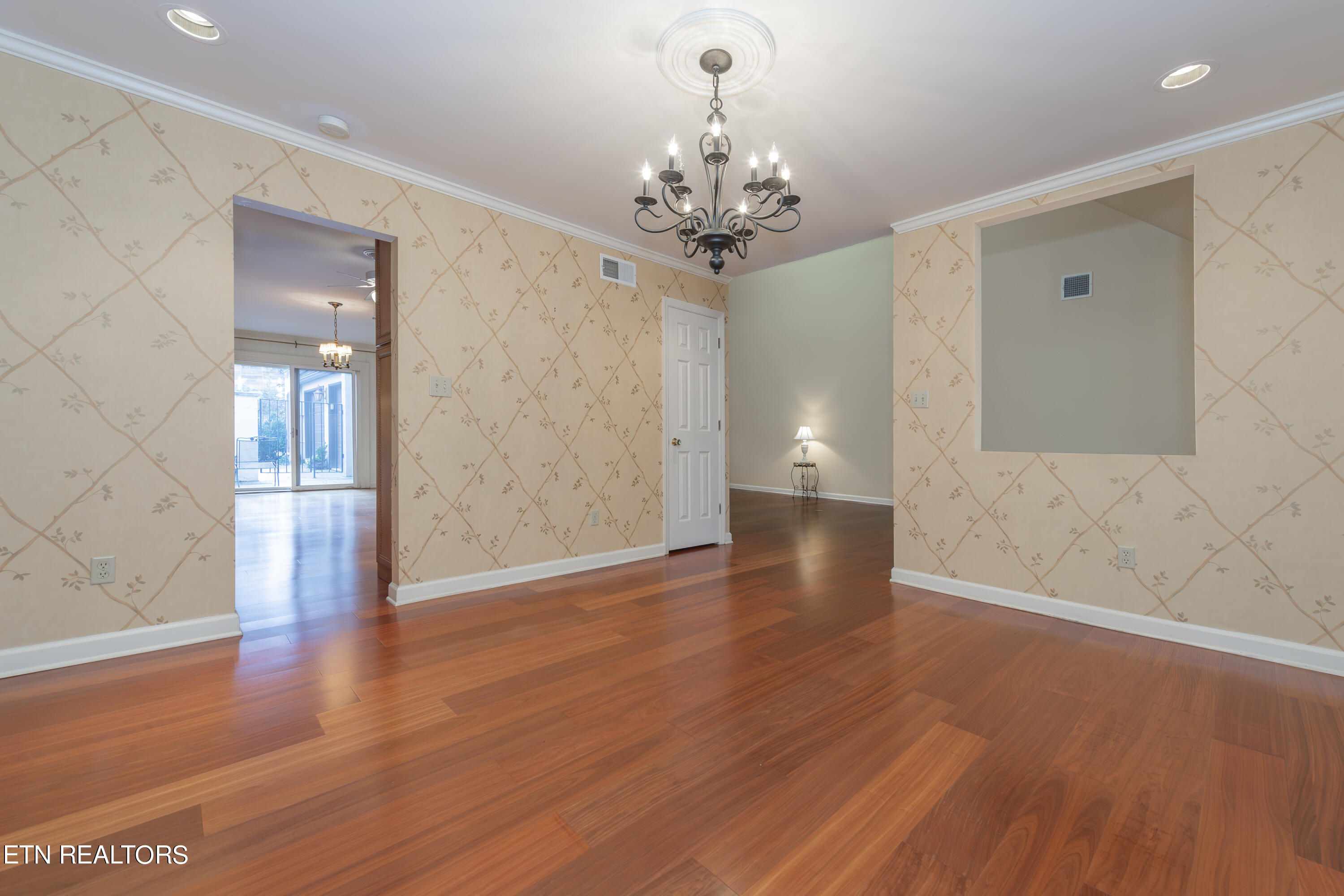 1124 Bordeaux Circle Knoxville TN 37919
