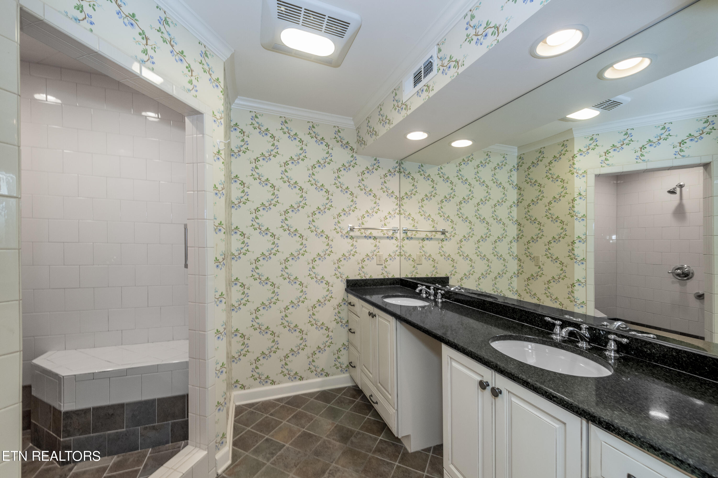 1124 Bordeaux Circle Knoxville TN 37919