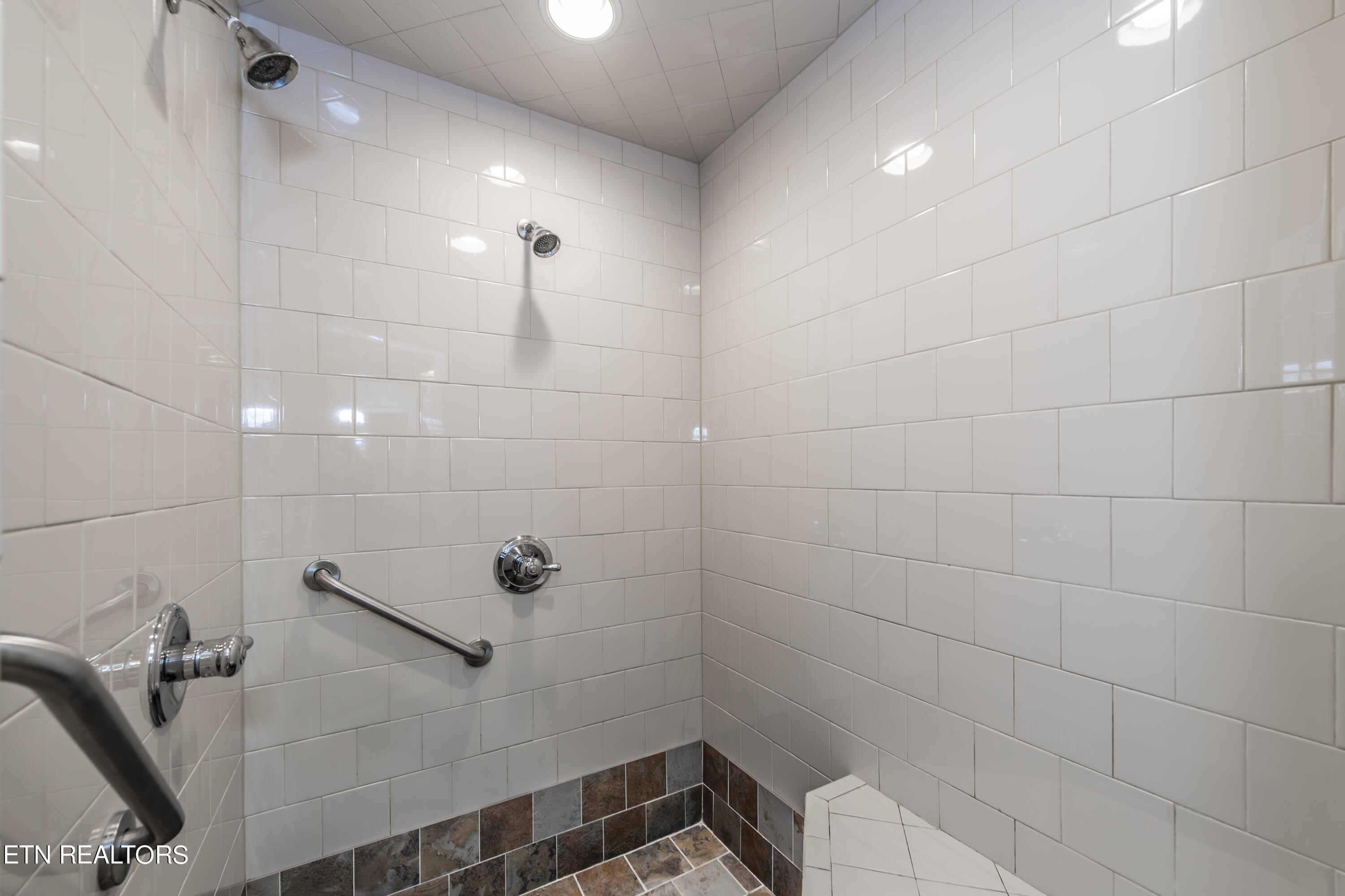 1124 Bordeaux Circle Knoxville TN 37919
