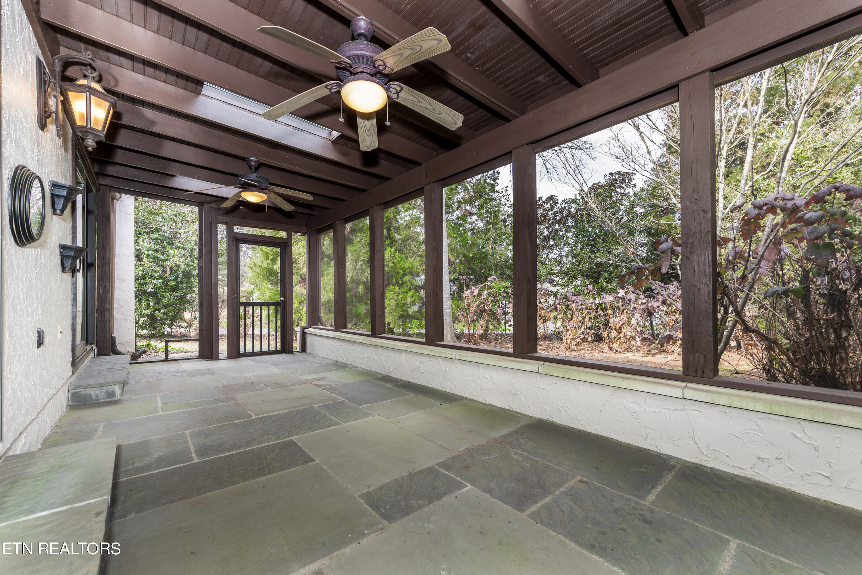 1124 Bordeaux Circle Knoxville TN 37919