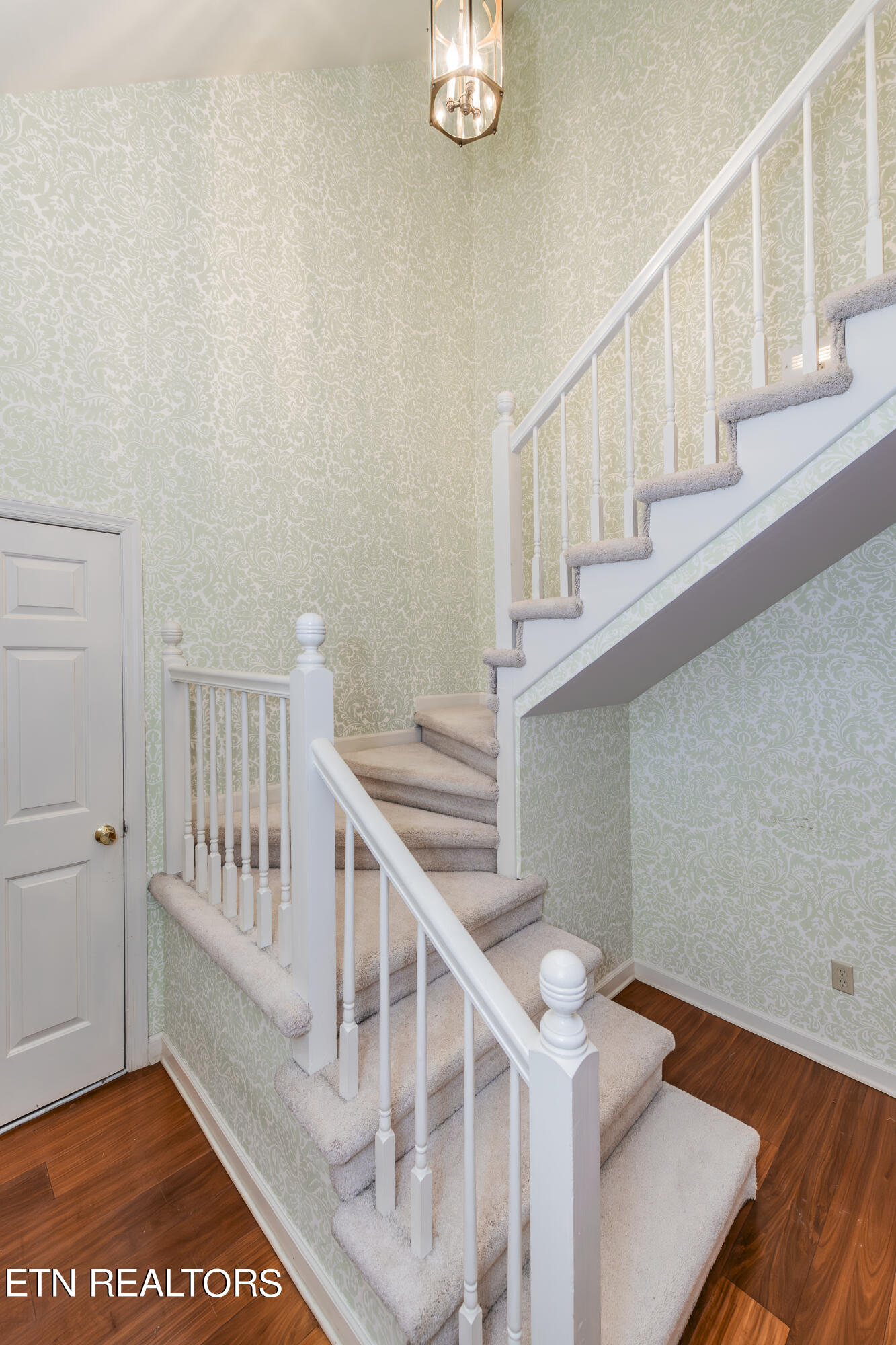 1124 Bordeaux Circle Knoxville TN 37919