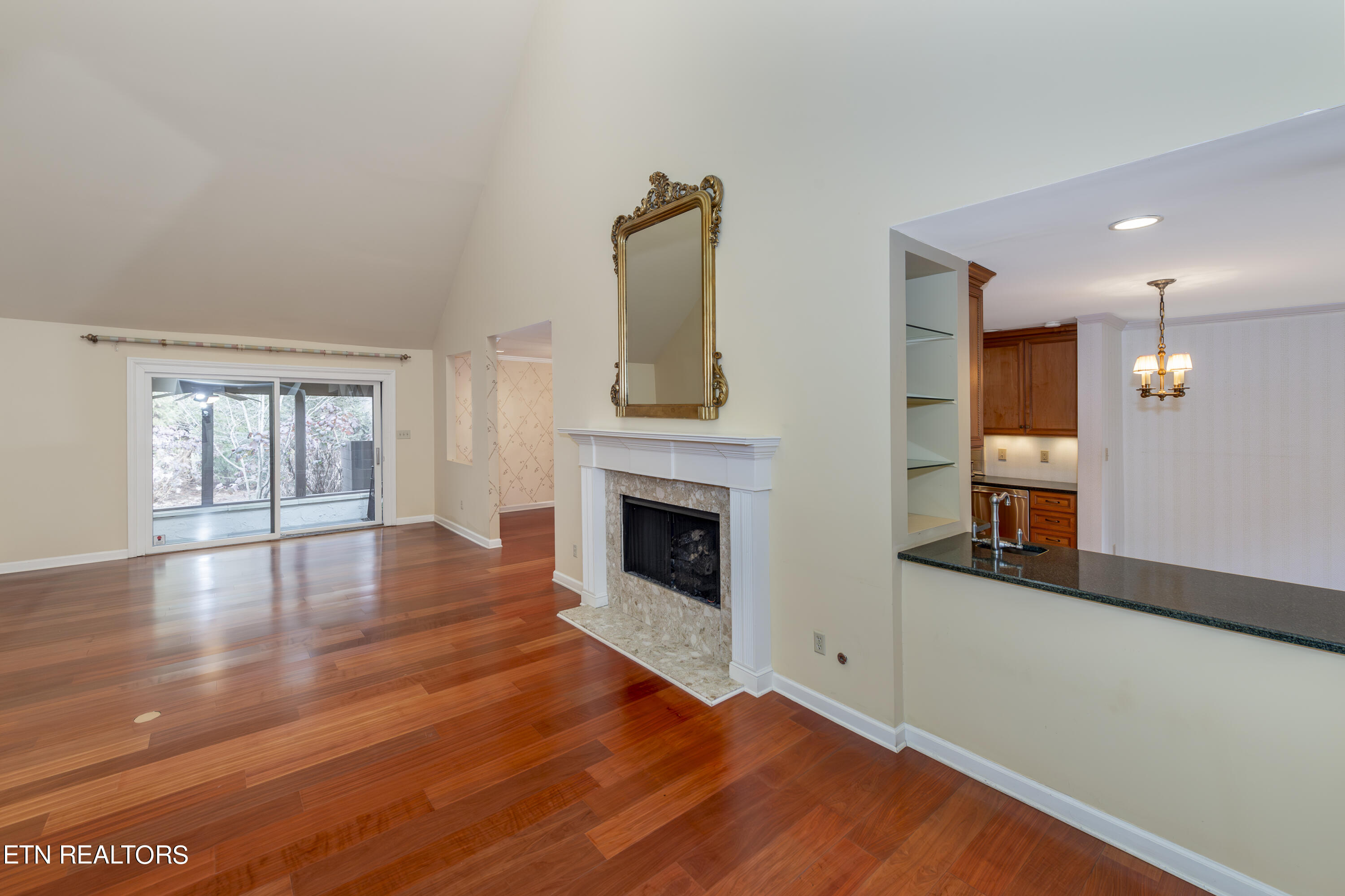 1124 Bordeaux Circle Knoxville TN 37919