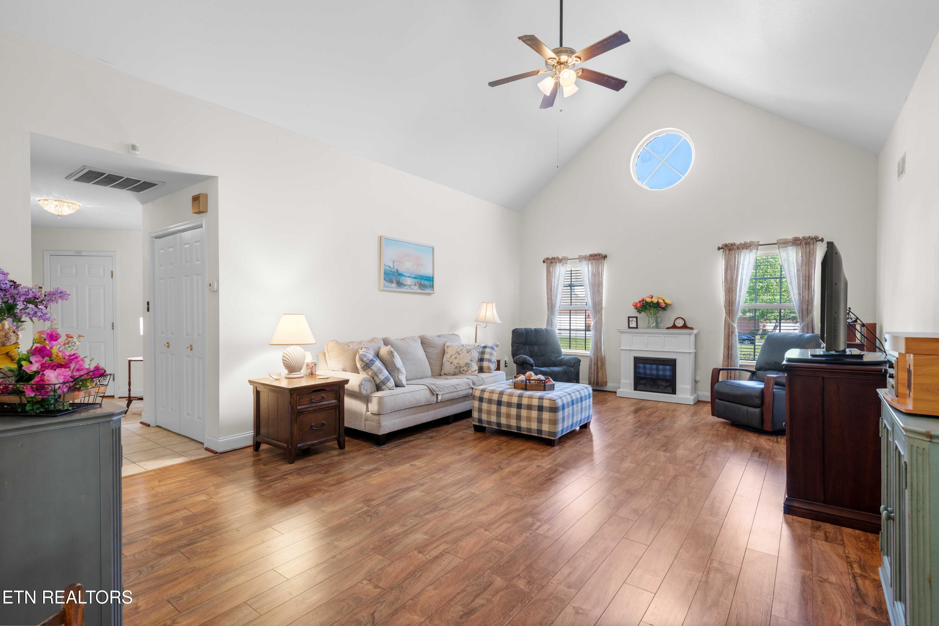 2548 Moss Creek Road Knoxville TN 37912