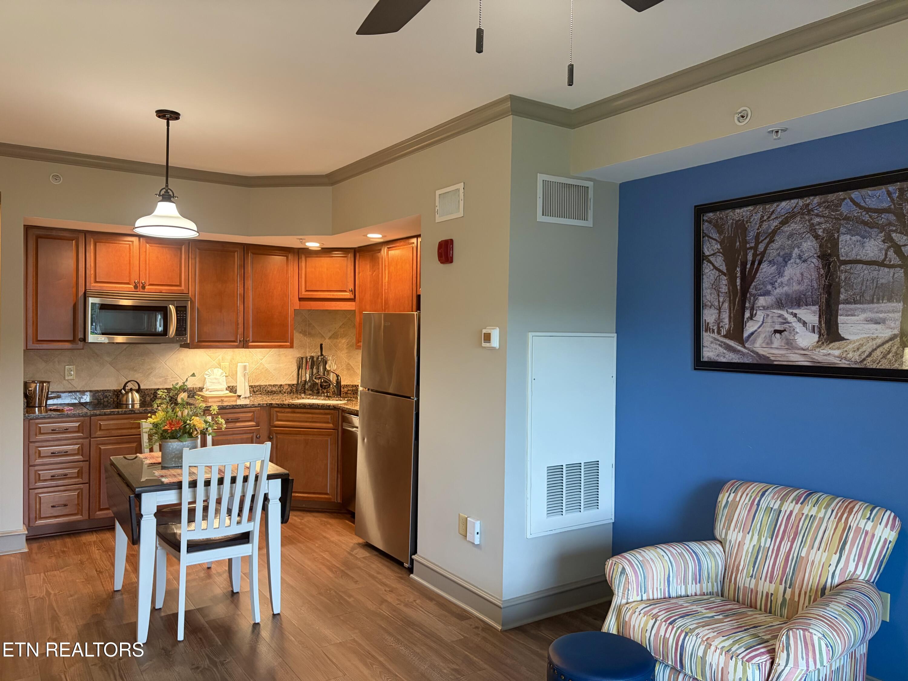 212 Dollywood Lane Pigeon Forge TN 37863