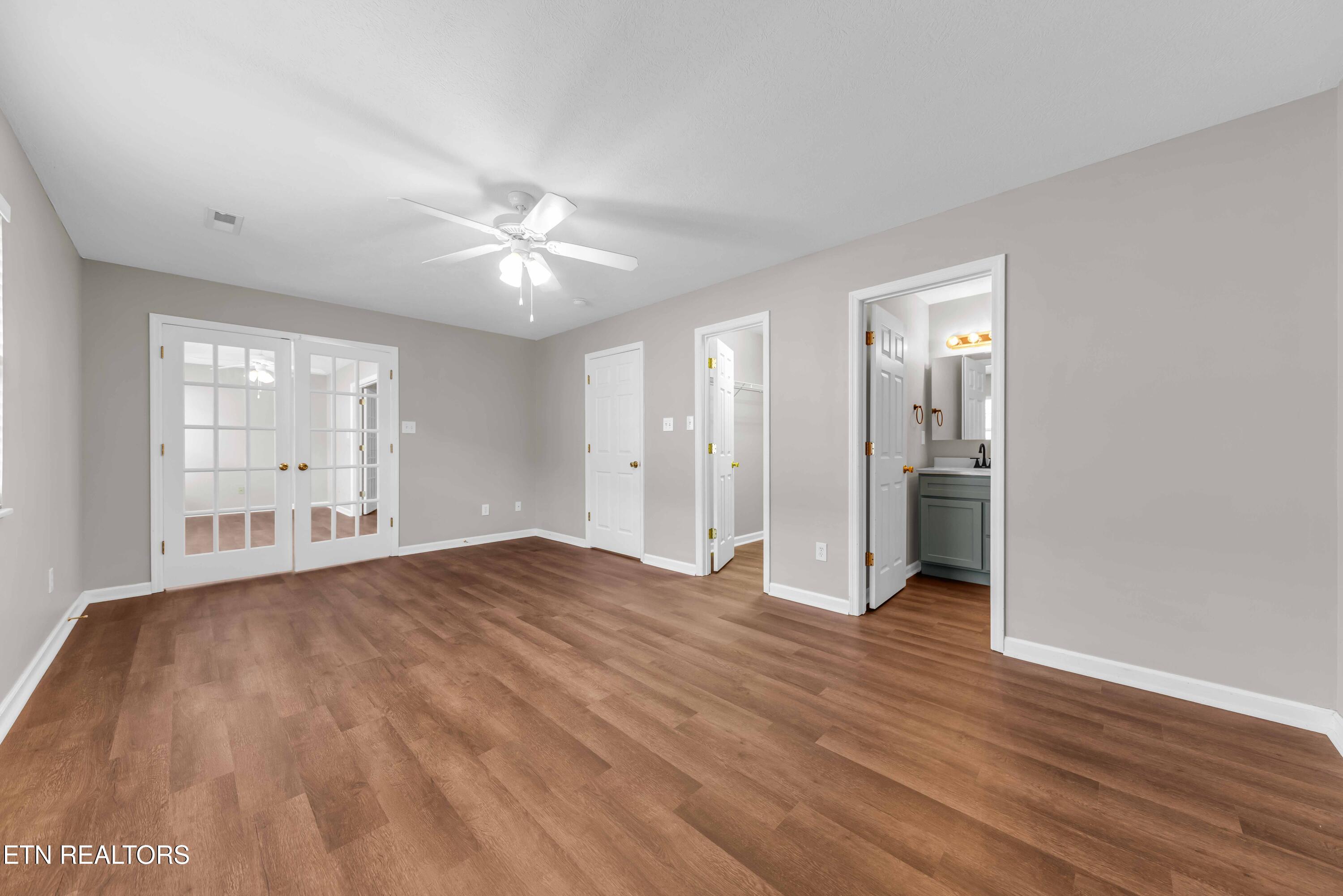 450 Executive Meadows Drive Lenoir City TN 37771