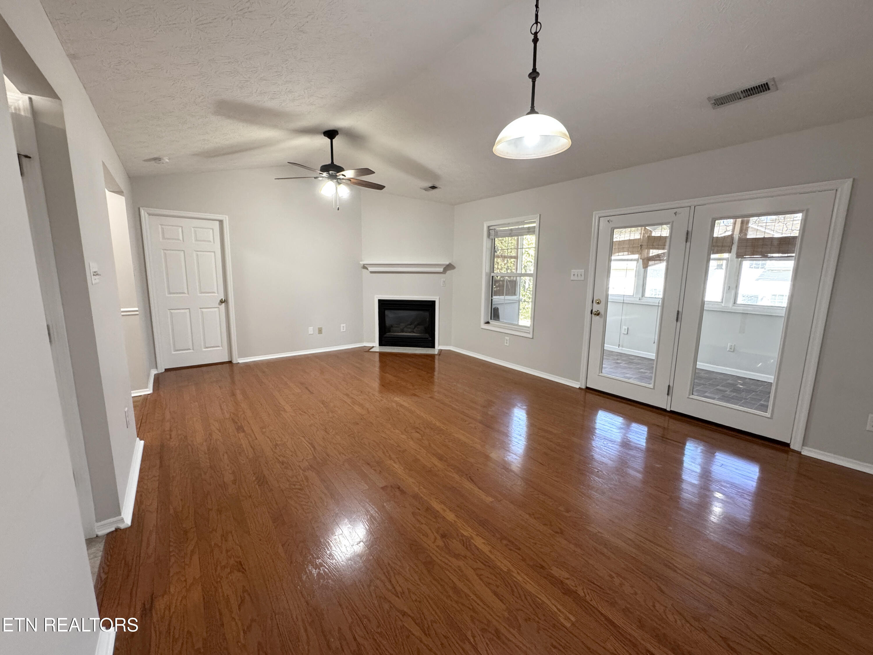 1028 Ashley Michelle Court Knoxville TN 37934