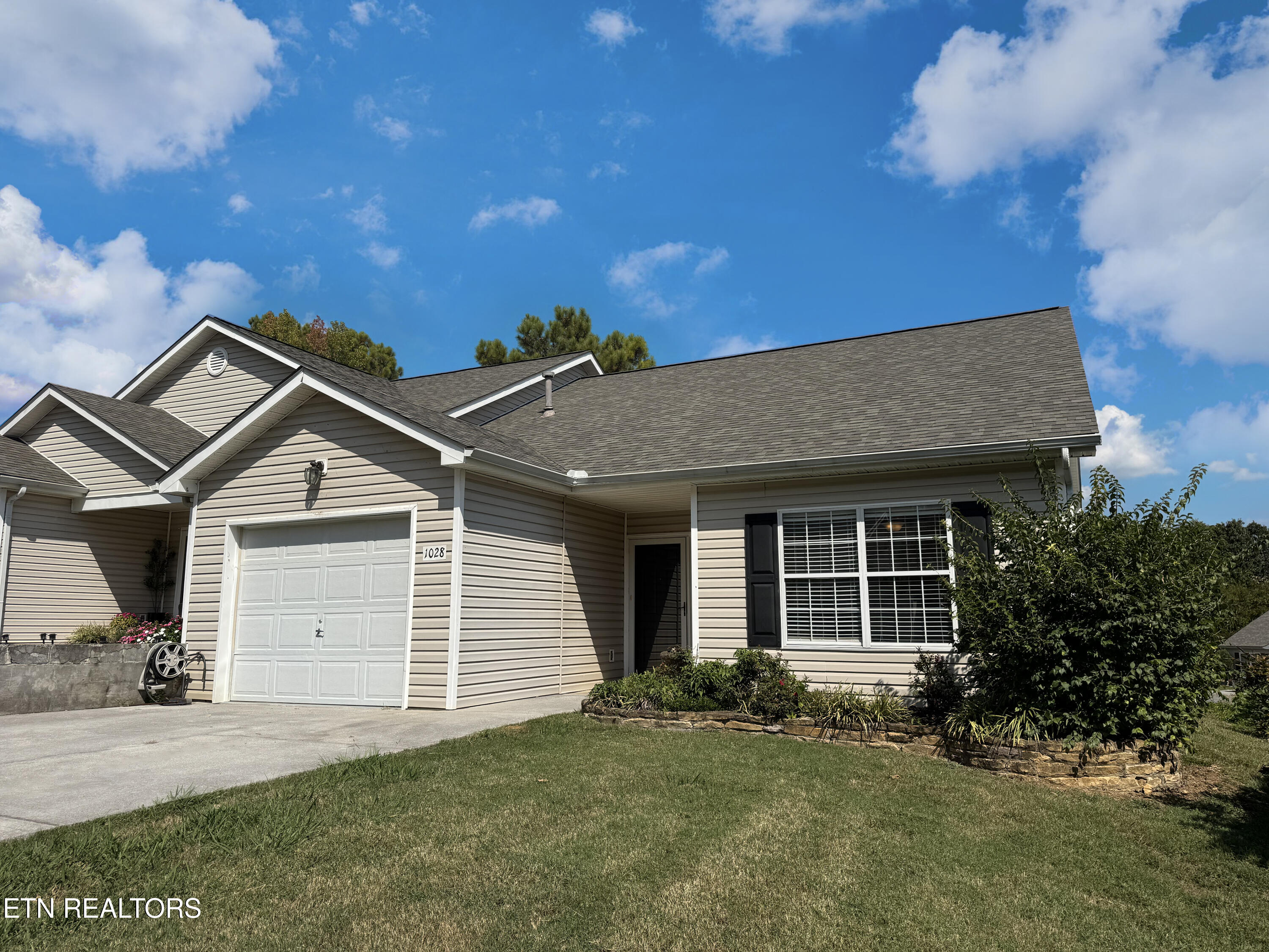 1028 Ashley Michelle Court Knoxville TN 37934