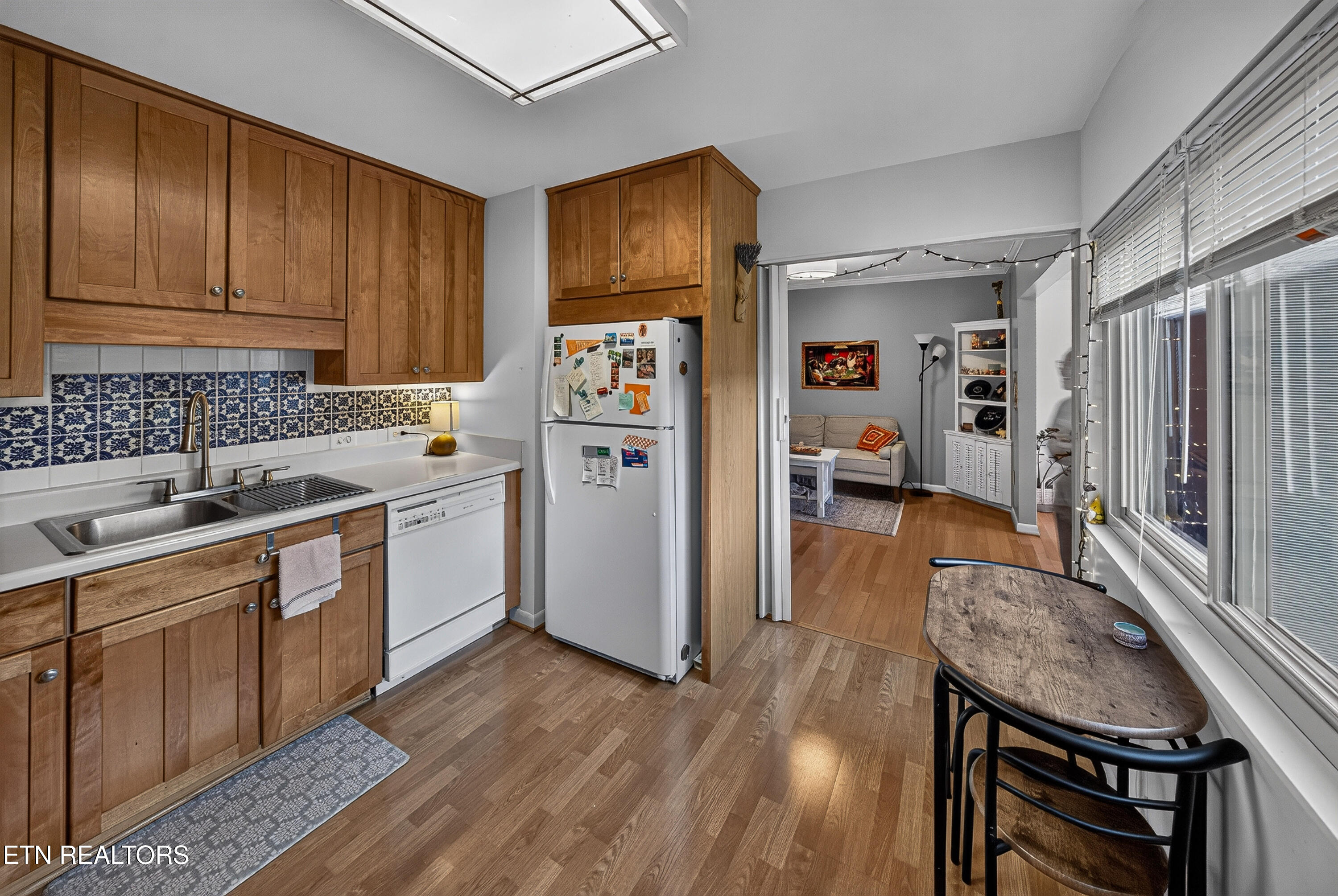1976 Cherokee Bluff Drive Knoxville TN 37920