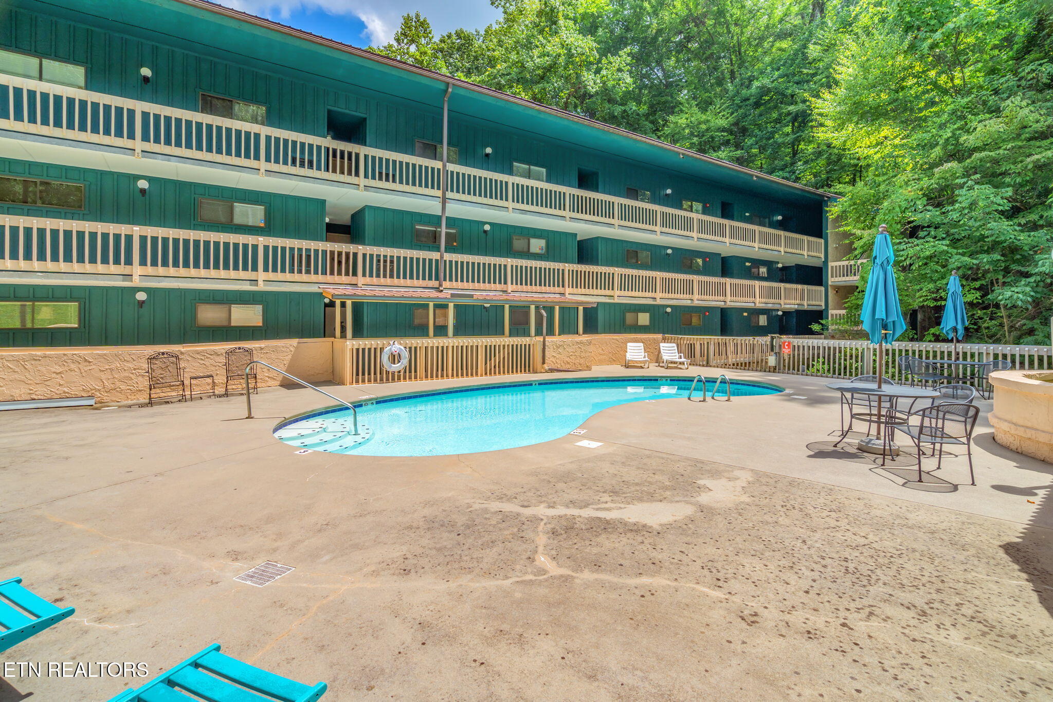 1435 Wiley Oakley Drive Gatlinburg TN 37738
