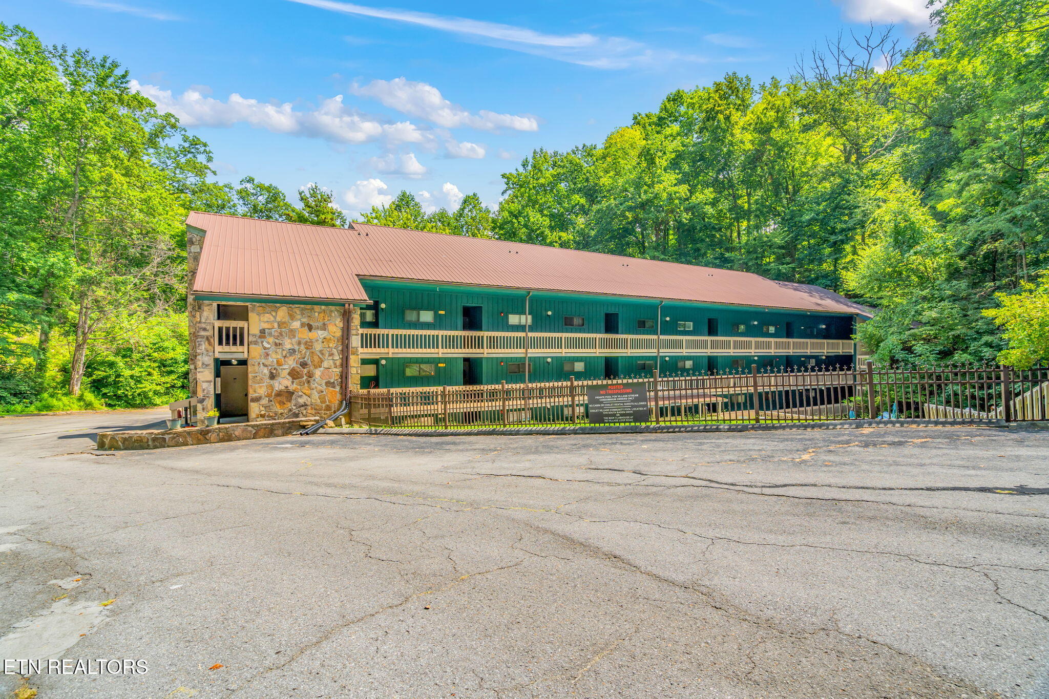 1435 Wiley Oakley Drive Gatlinburg TN 37738