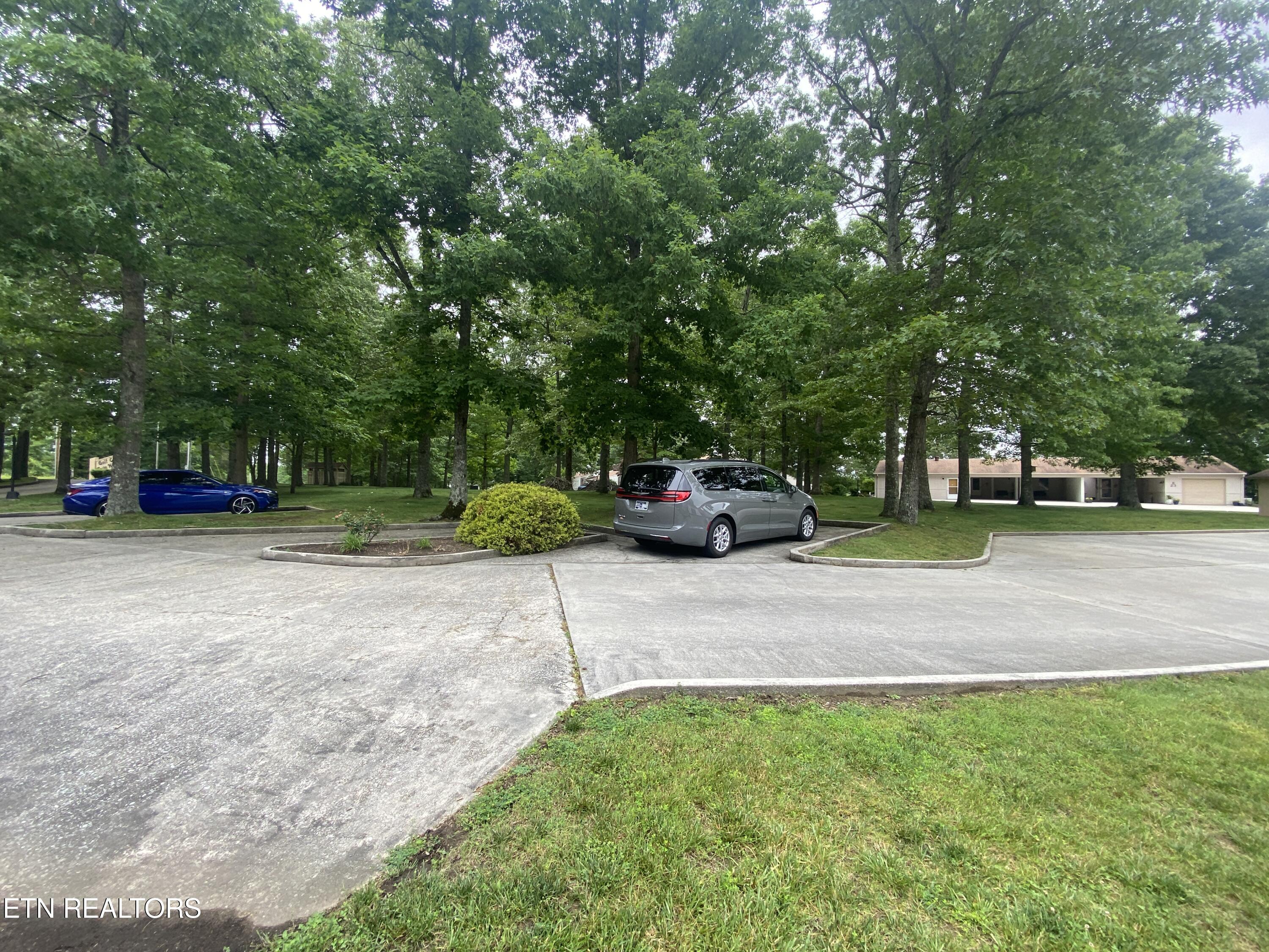 7000 Big Horn Drive Crossville TN 38572