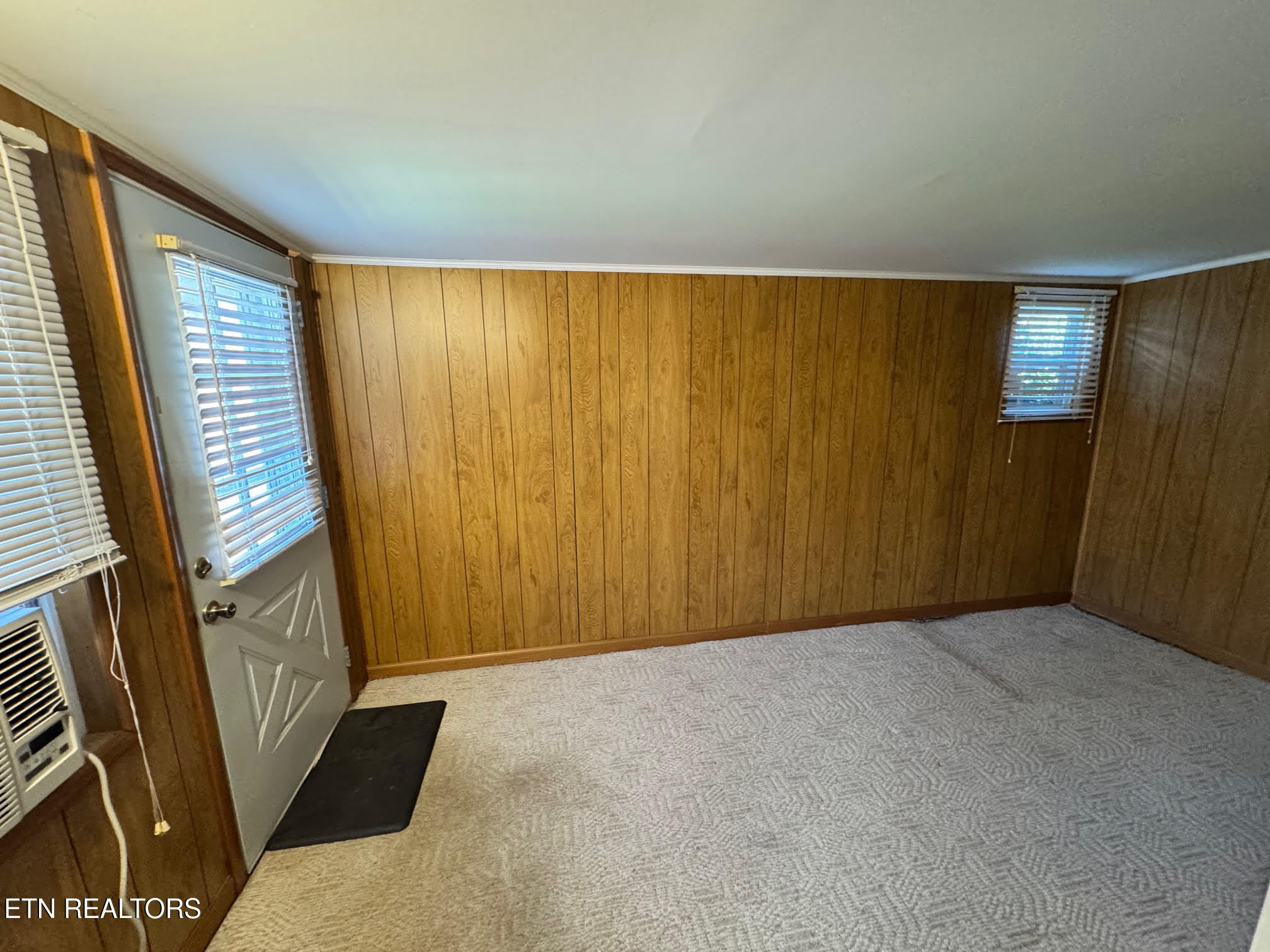 34 Hampton Square Crossville TN 38555