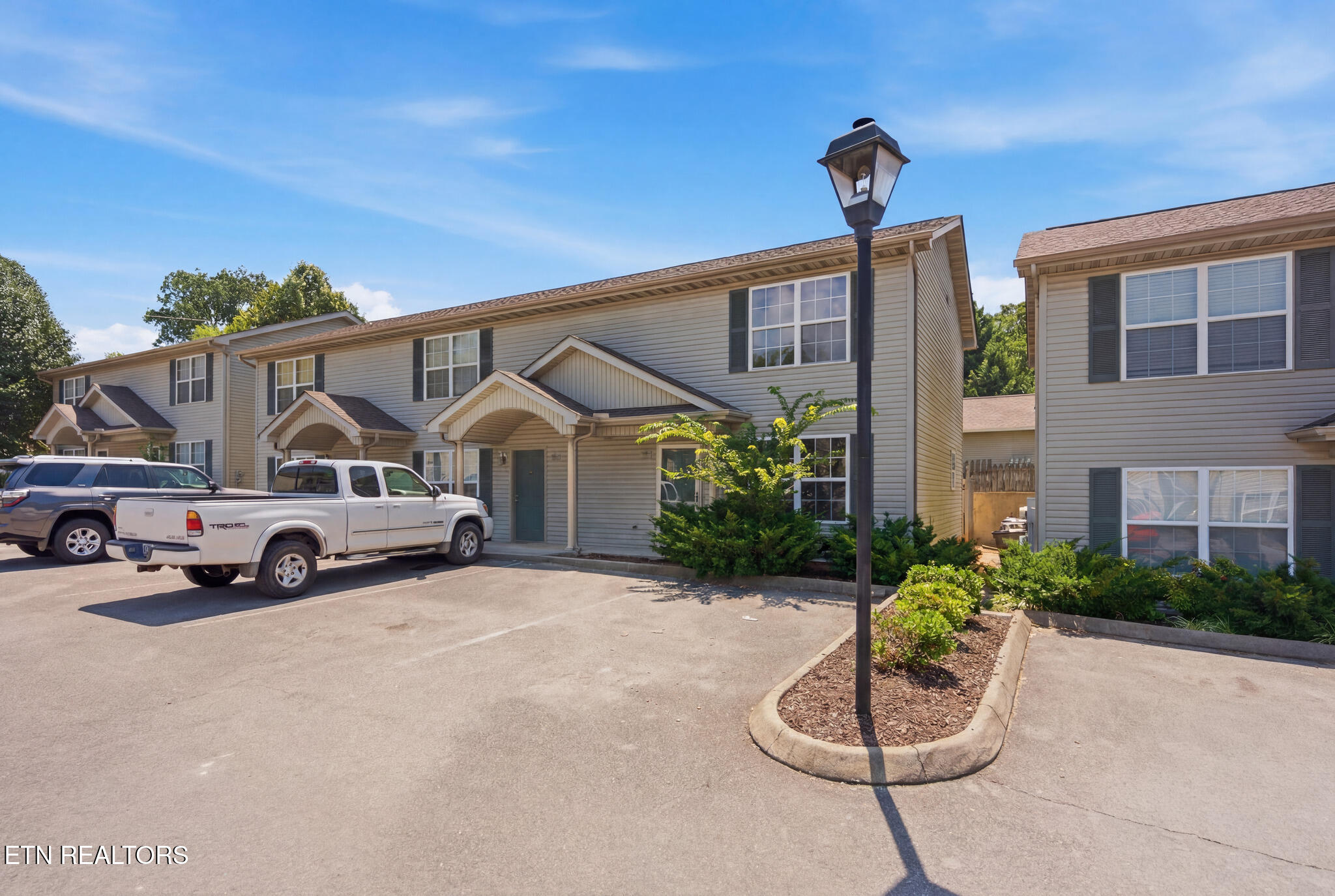 3216 Quiet Way Knoxville TN 37918