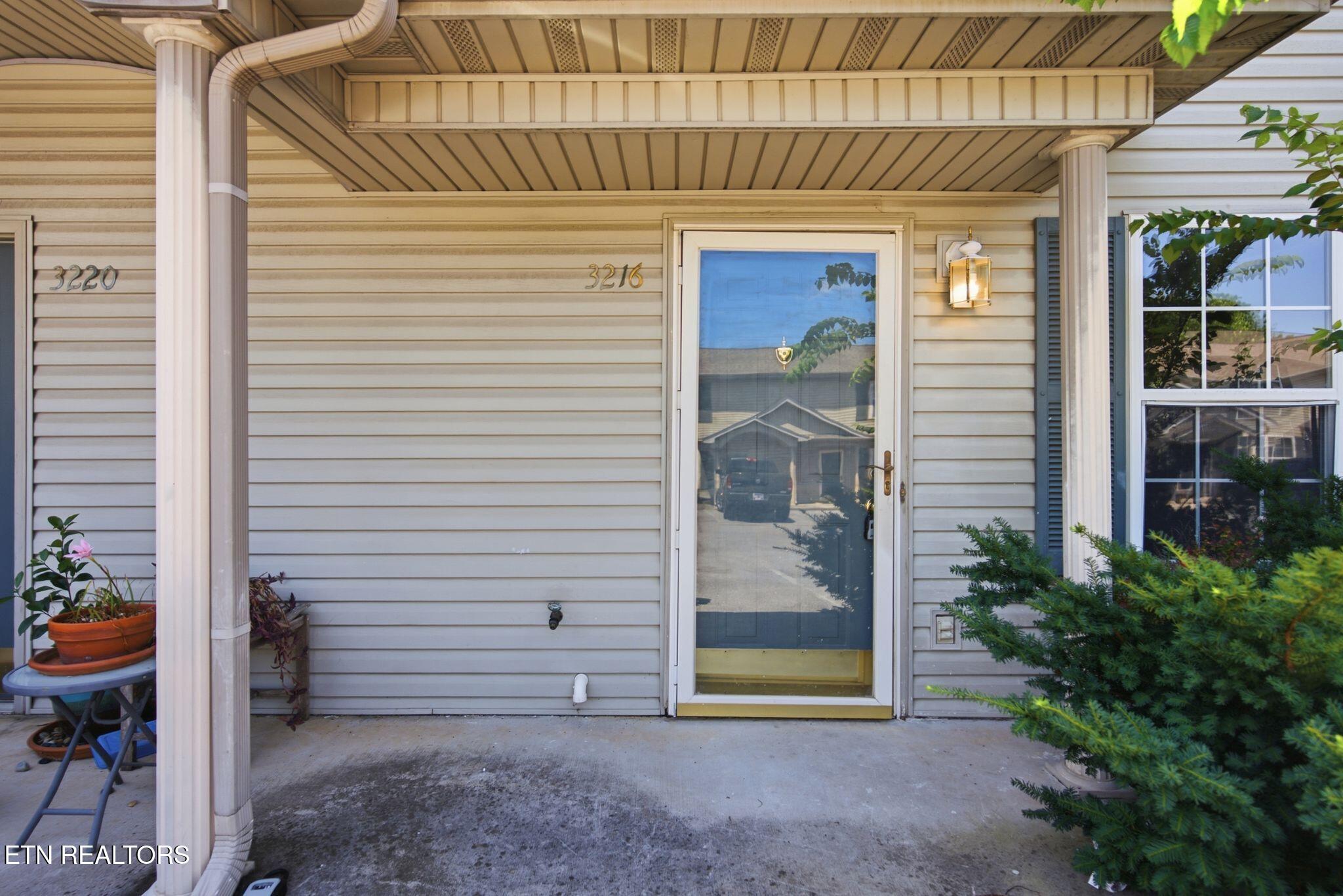 3216 Quiet Way Knoxville TN 37918