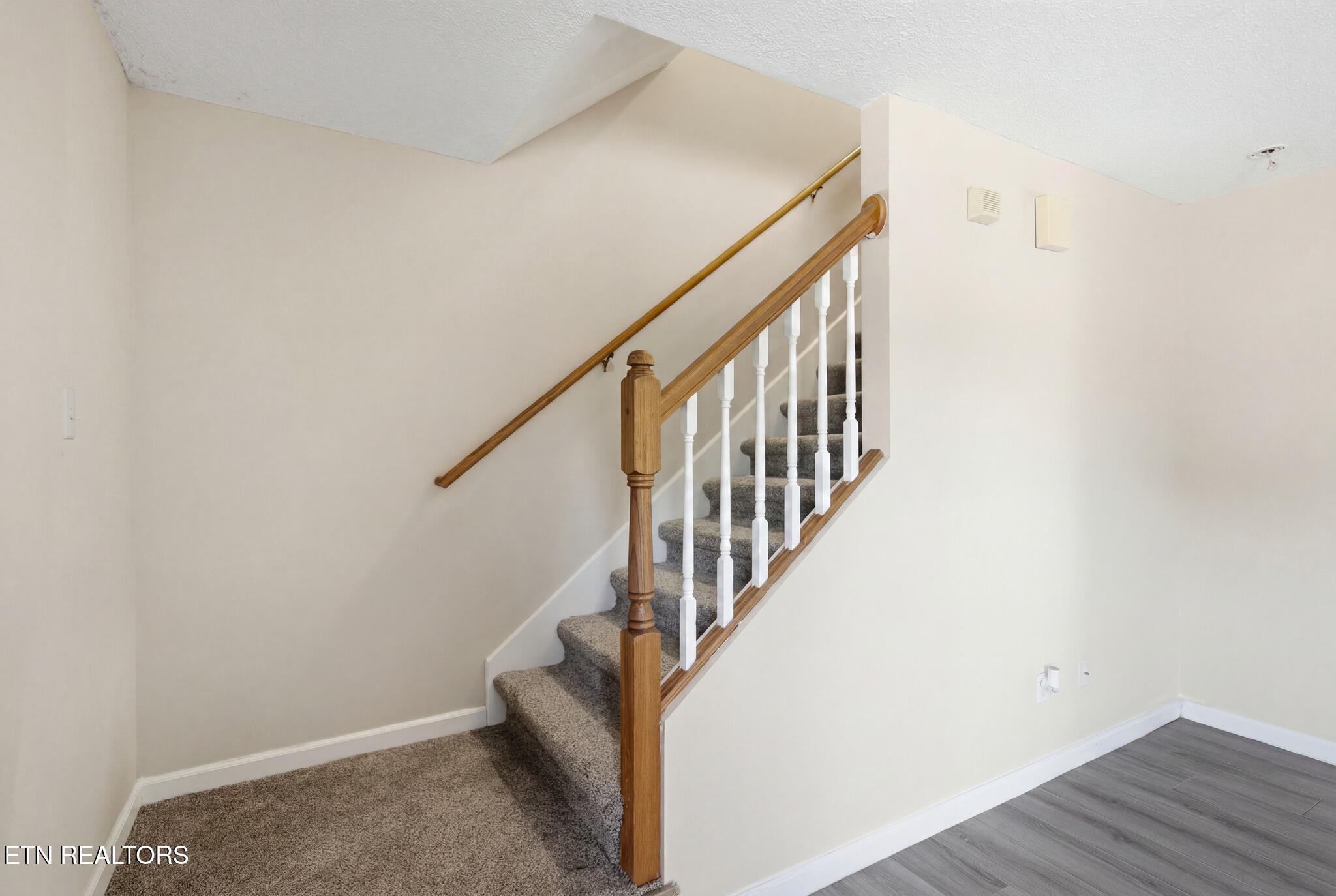 3216 Quiet Way Knoxville TN 37918