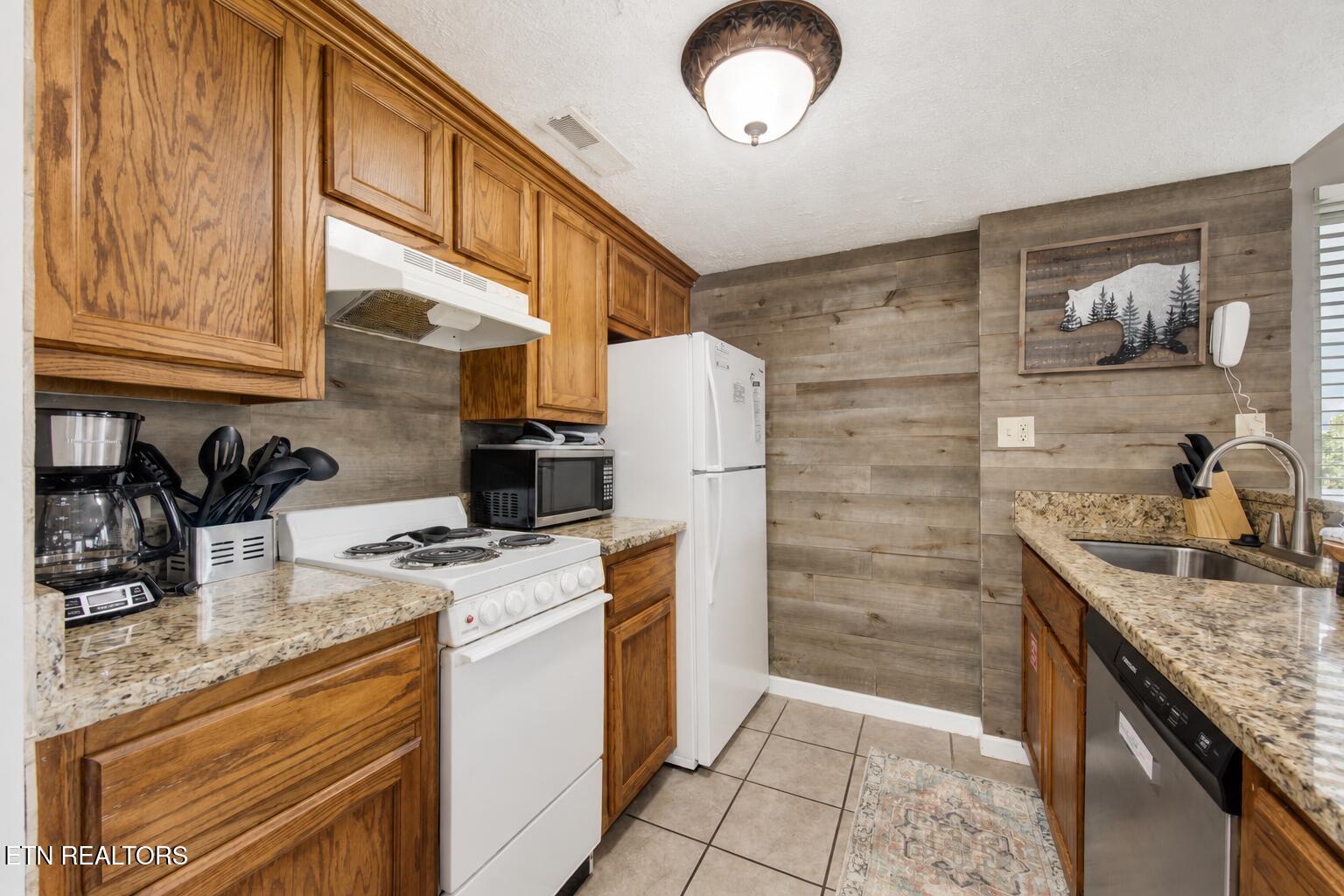 1380 Ski View Drive Gatlinburg TN 37738