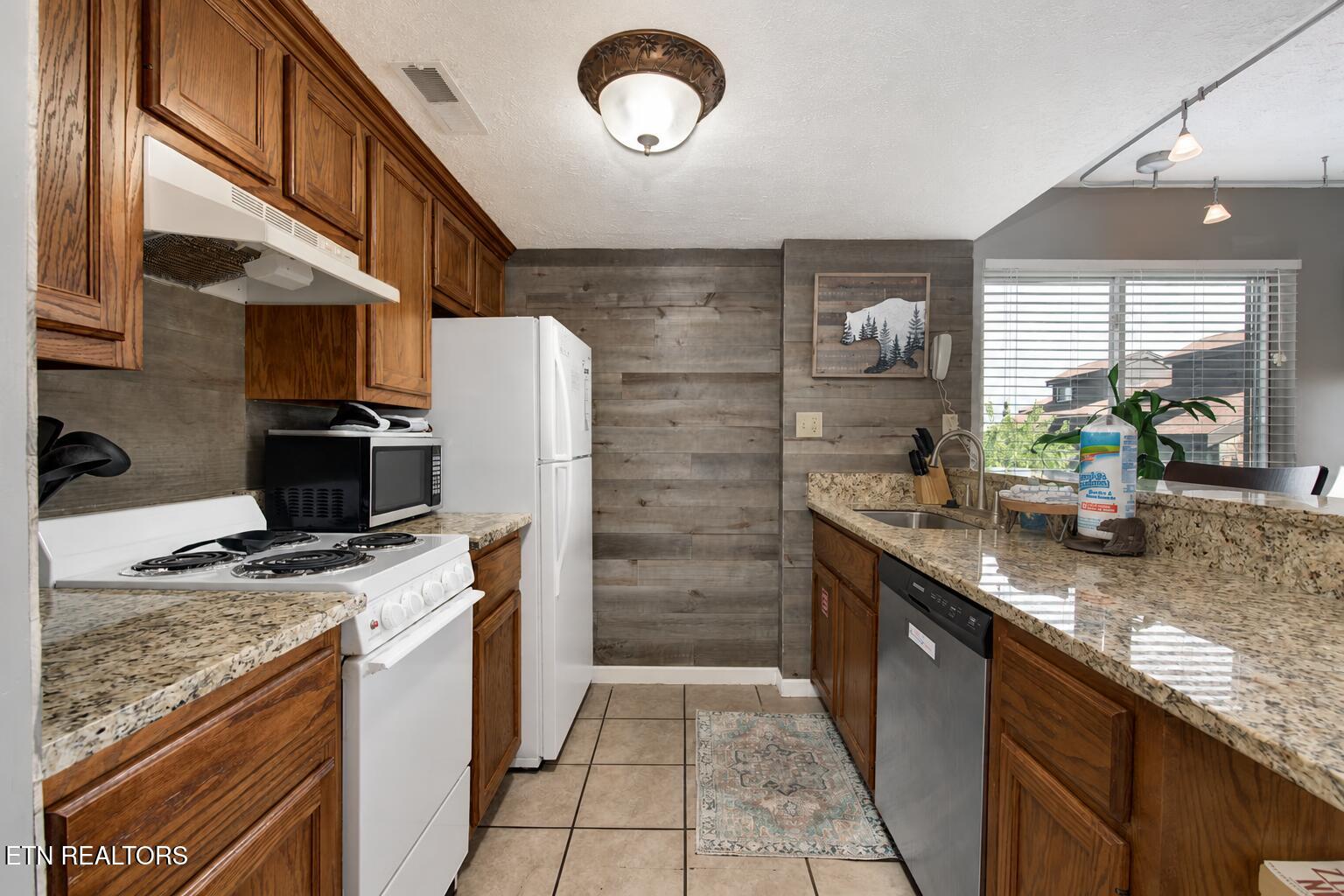 1380 Ski View Drive Gatlinburg TN 37738