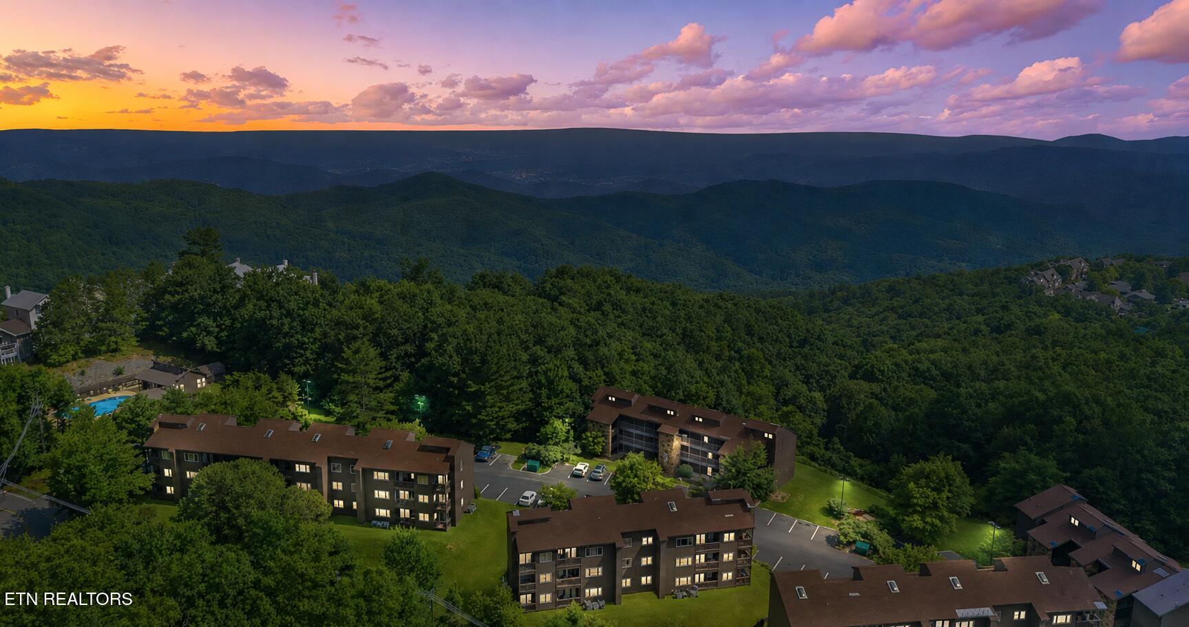 1380 Ski View Drive Gatlinburg TN 37738