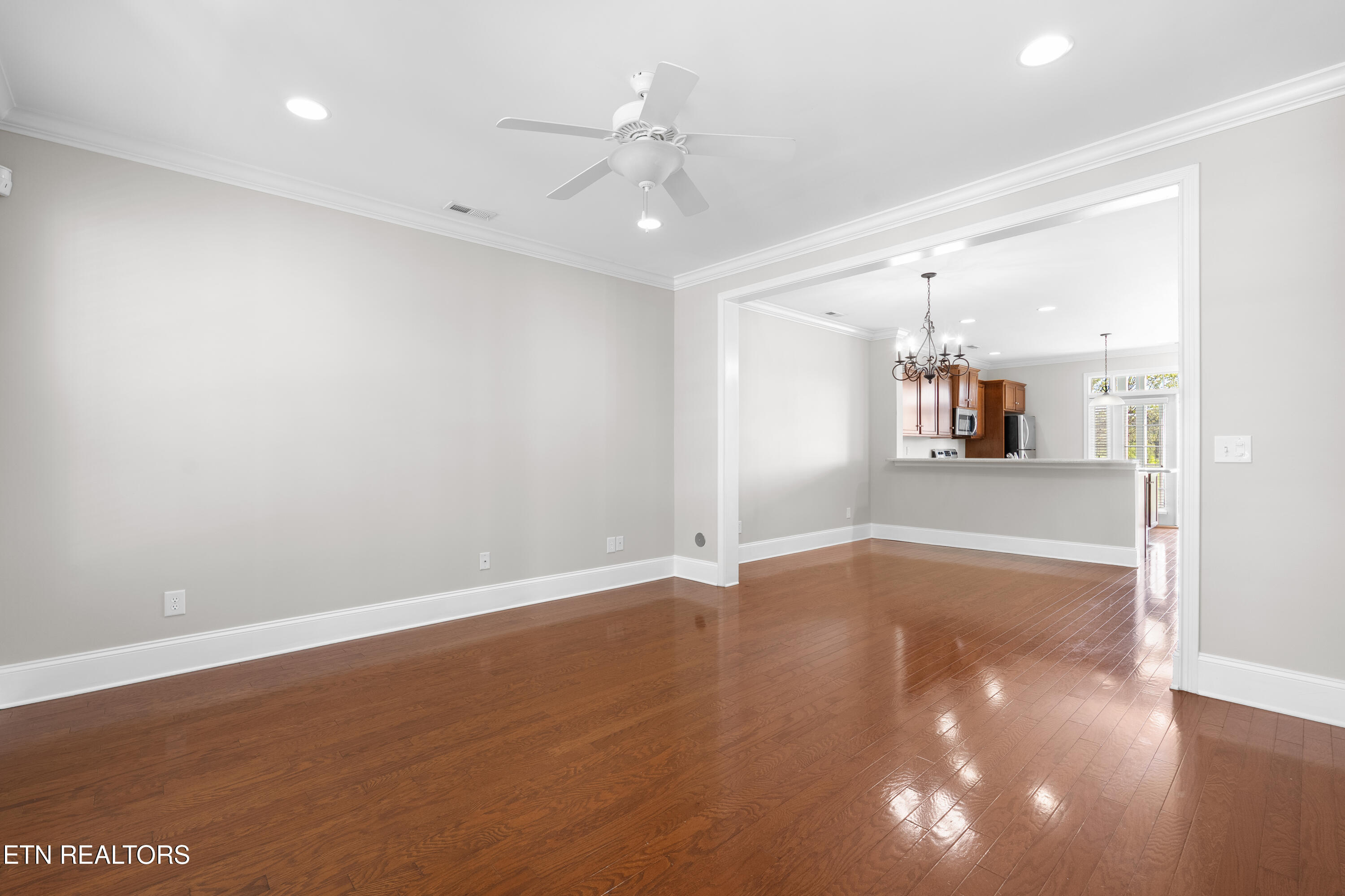 1101 Main Street Loudon TN 37774