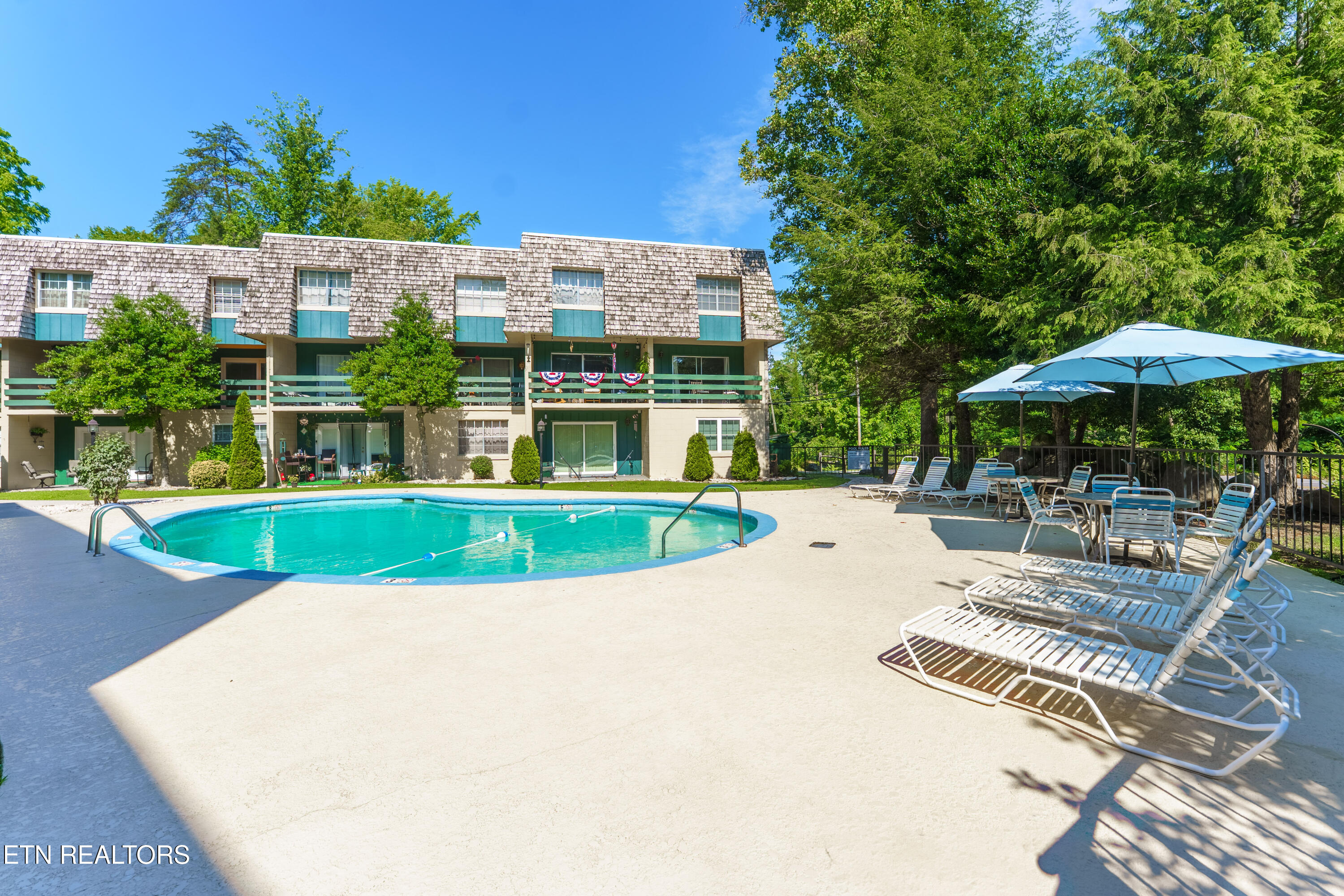 260 Roaring Fork Road Gatlinburg TN 37738