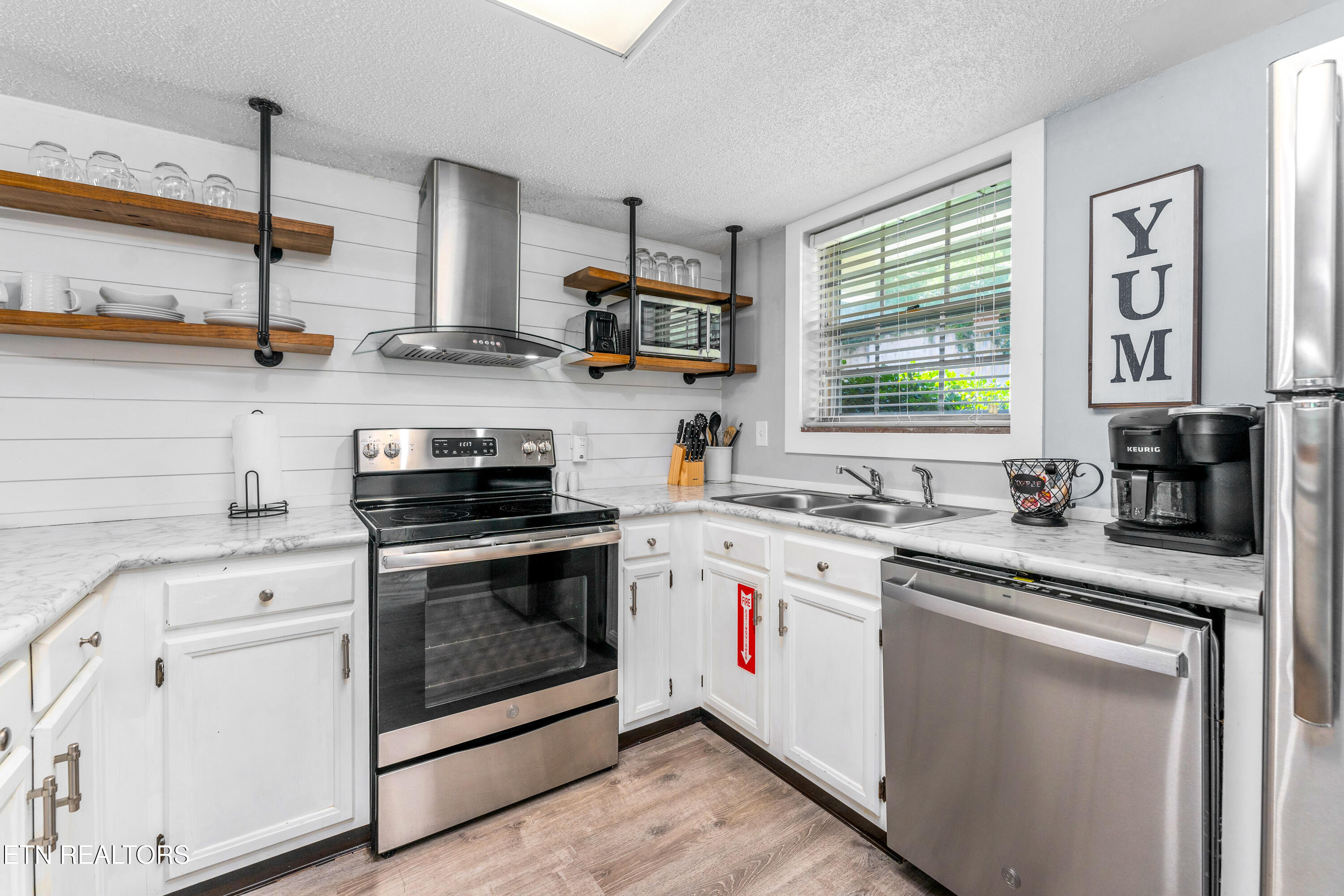 260 Roaring Fork Road Gatlinburg TN 37738