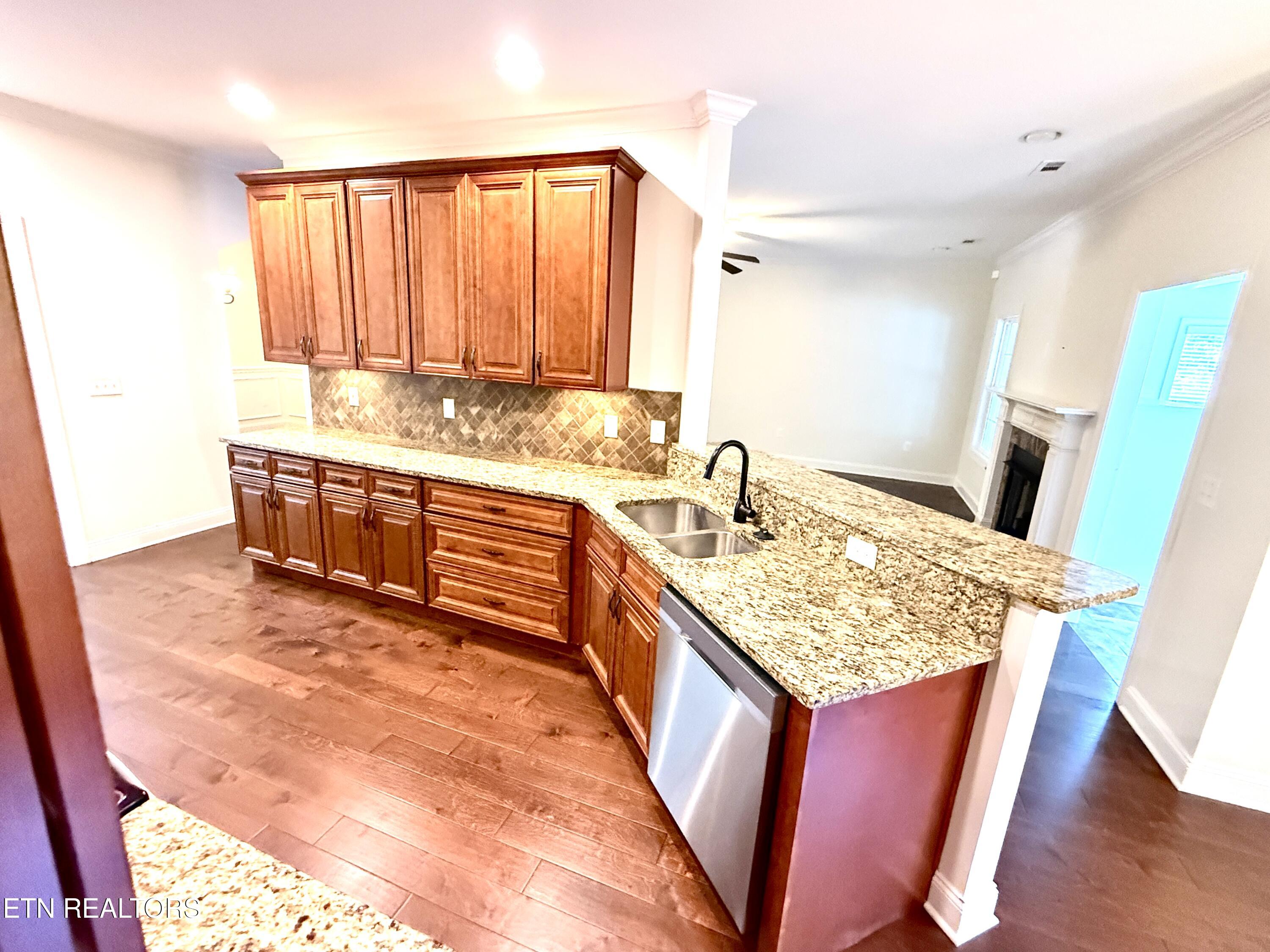 1631 Autumn Path Lane Knoxville TN 37918