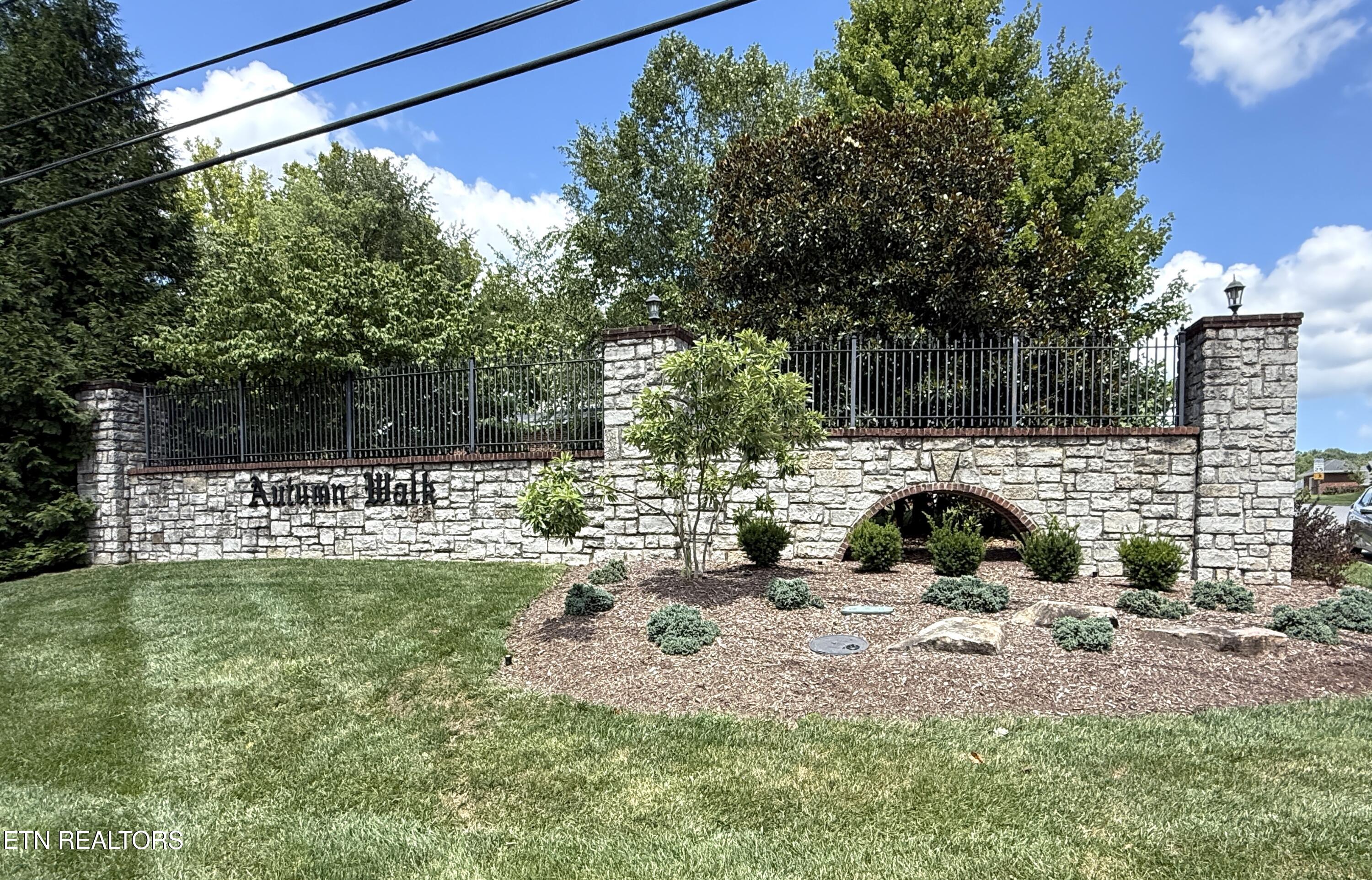 1631 Autumn Path Lane Knoxville TN 37918