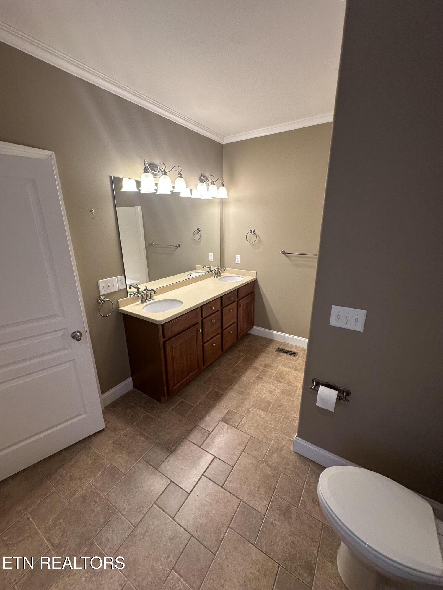 74 Genesis Avenue Crossville TN 38571
