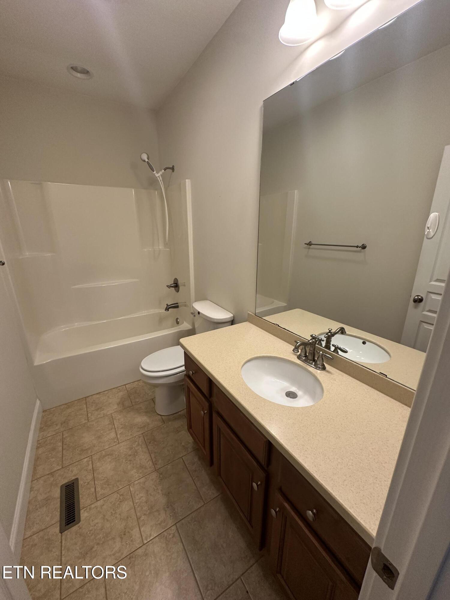 74 Genesis Avenue Crossville TN 38571