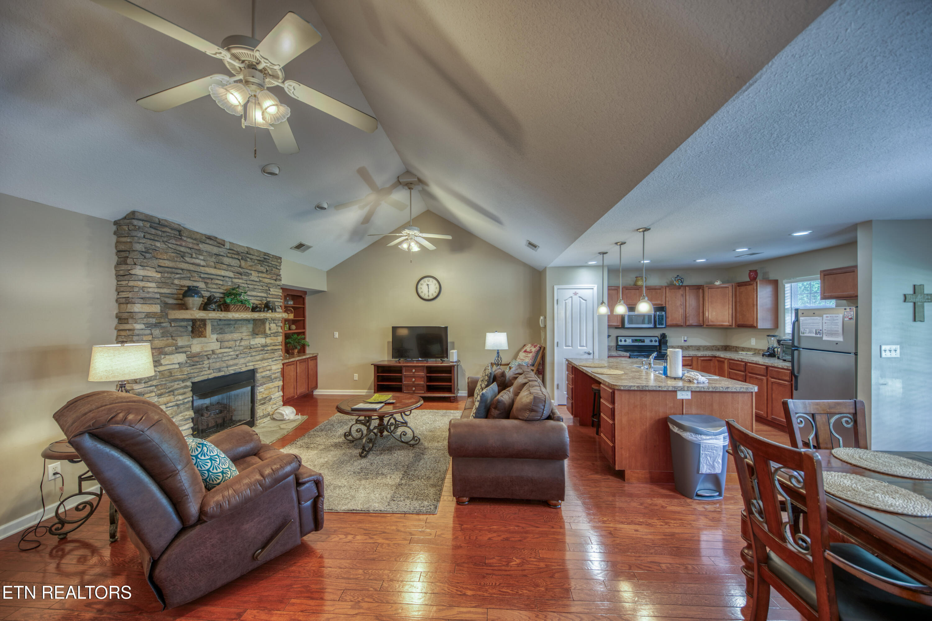 332 Meriwether Way Pigeon Forge TN 37863