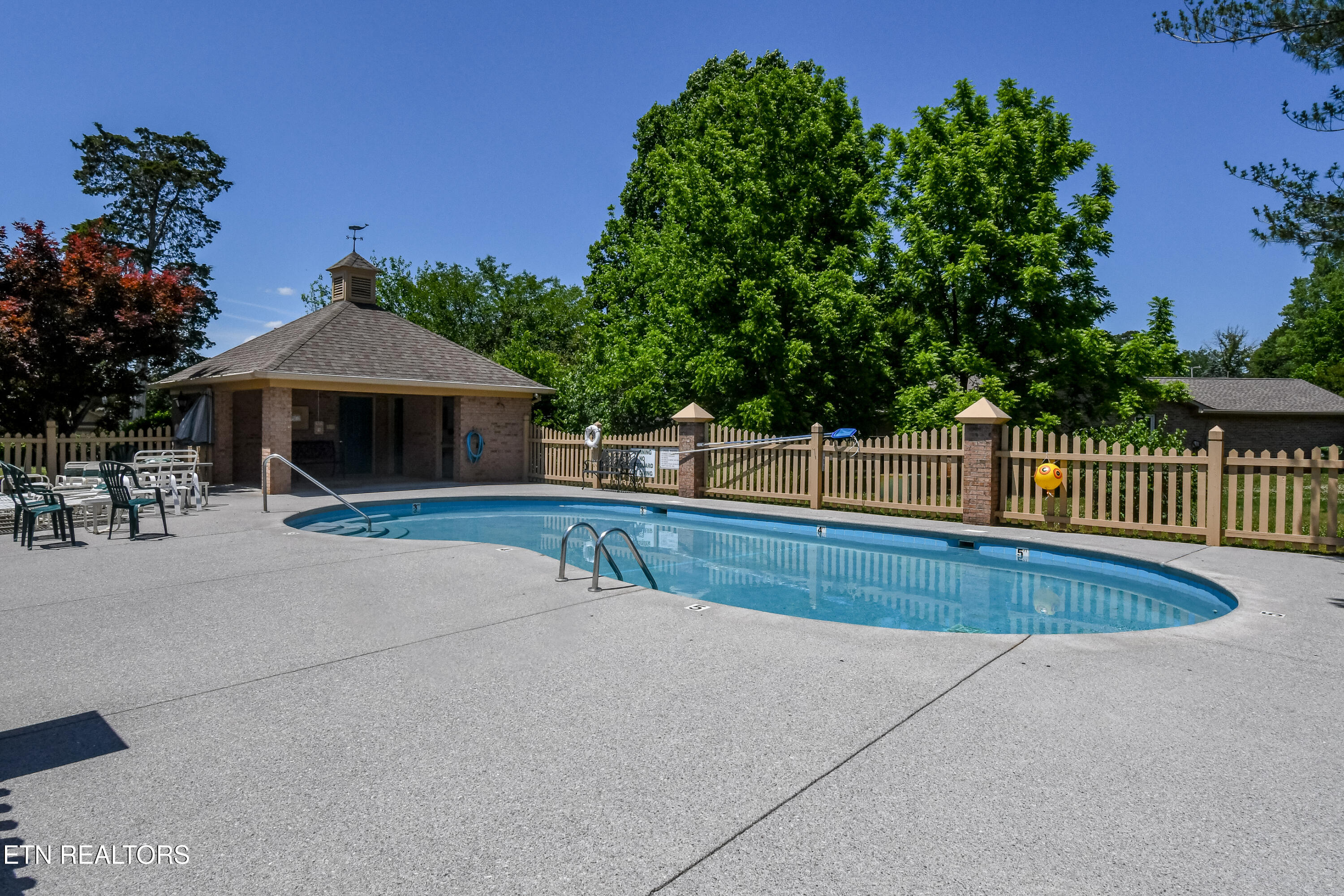 924 Jamestown Way Maryville TN 37803