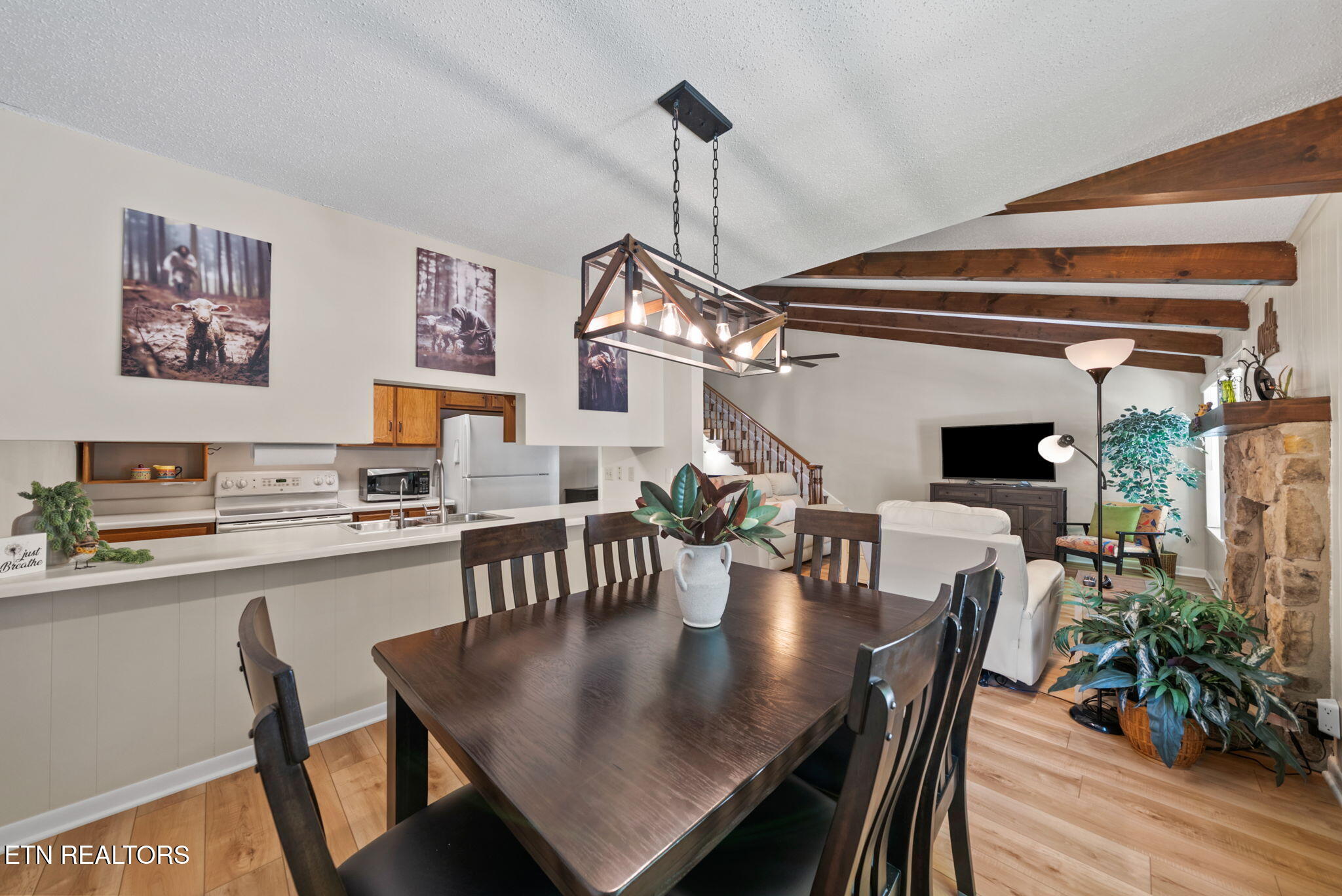18 Woodland Terrace Fairfield Glade TN 38558