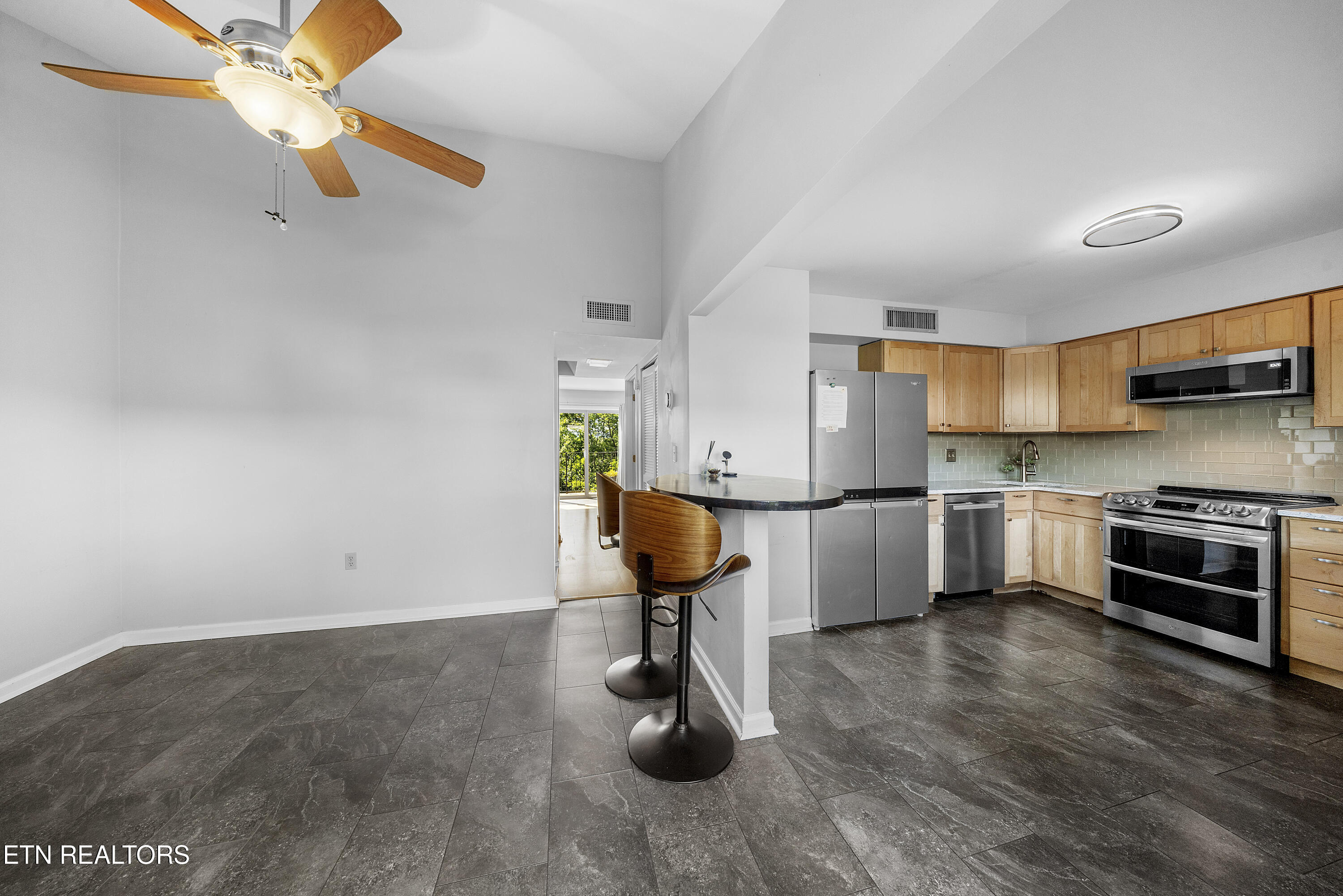 1954 Cherokee Bluff Drive Knoxville TN 37920
