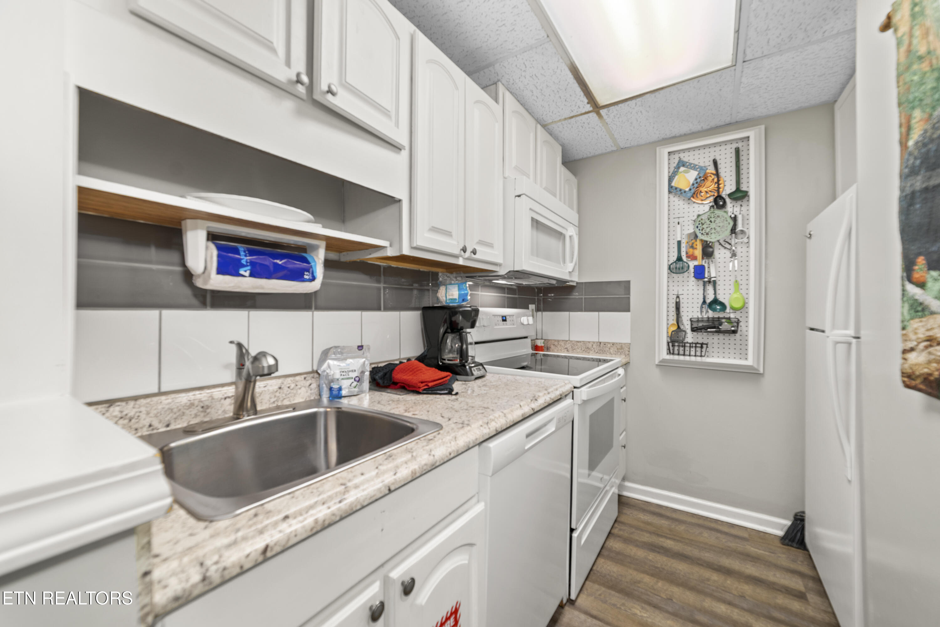 102 Baskins Creek Bypass Gatlinburg TN 37738