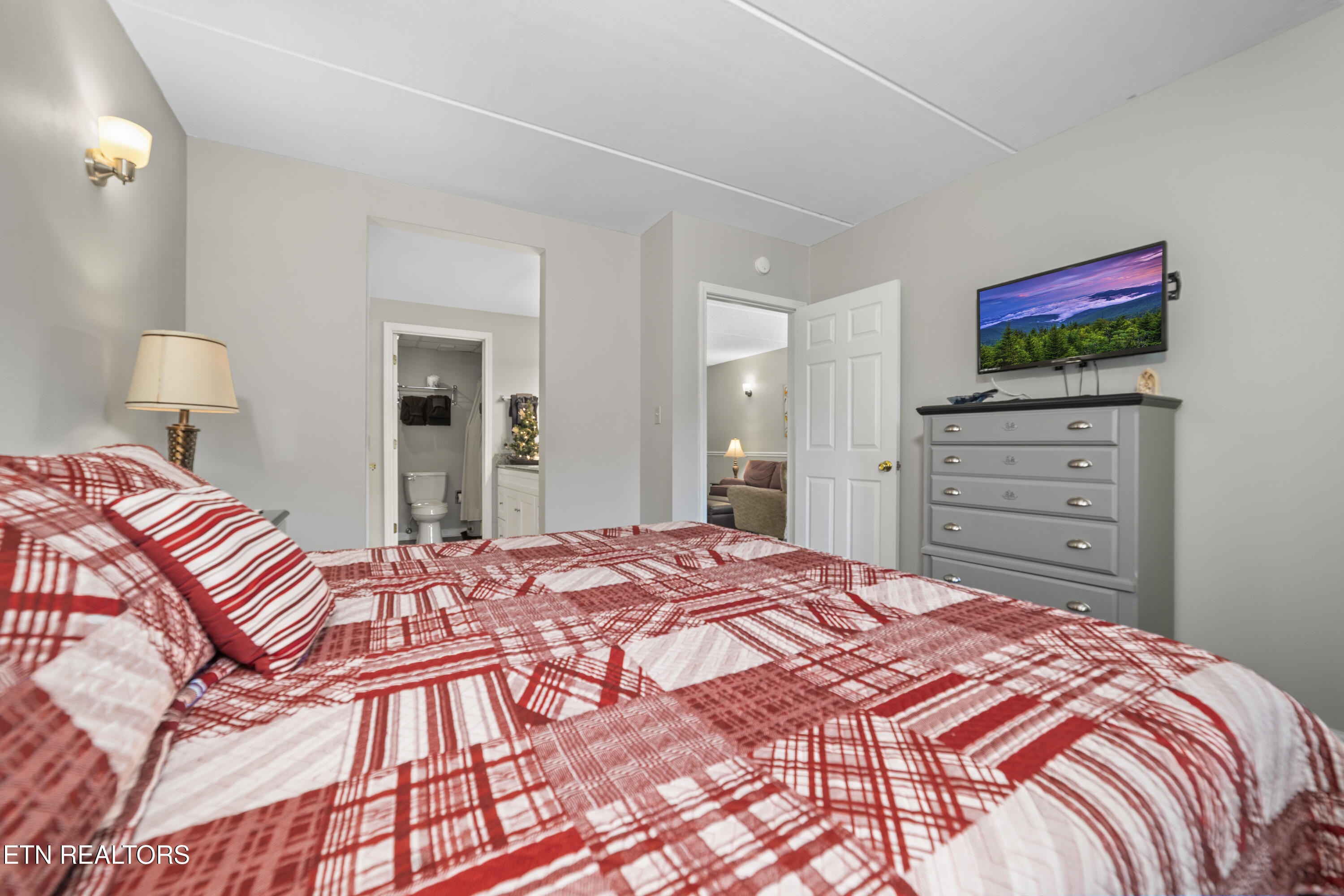 102 Baskins Creek Bypass Gatlinburg TN 37738