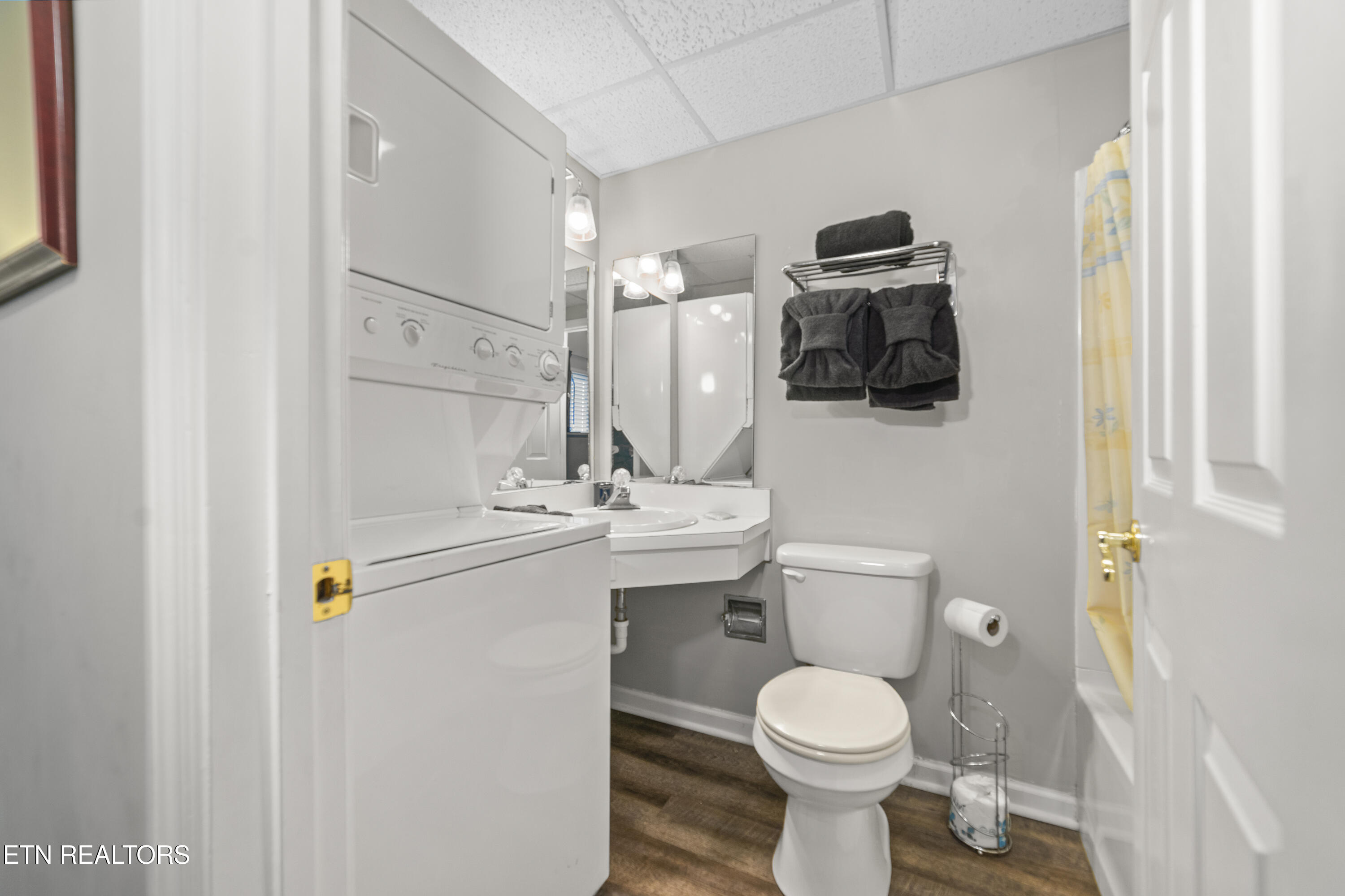 102 Baskins Creek Bypass Gatlinburg TN 37738
