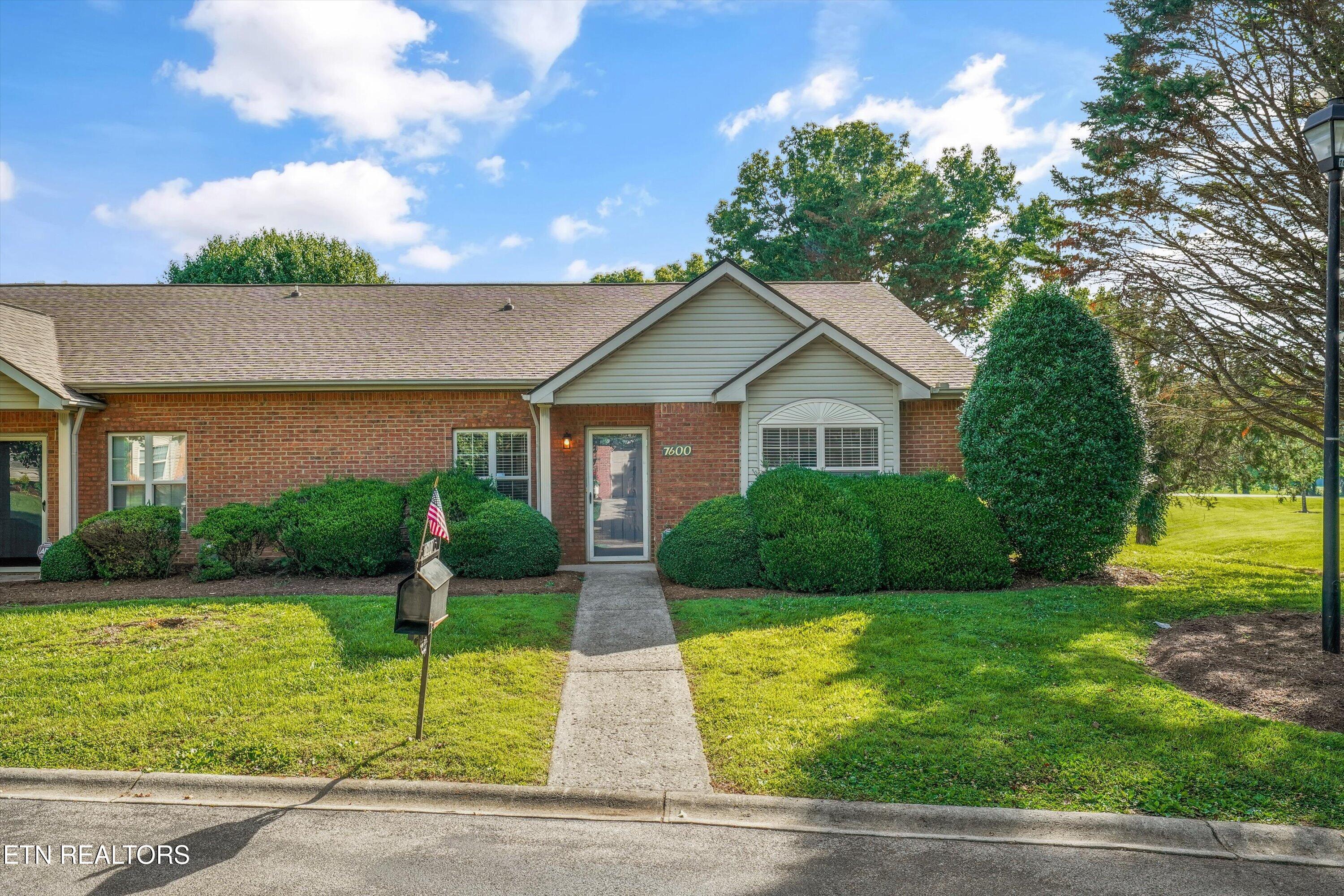 Knoxville TN, 7600 Pauline Way