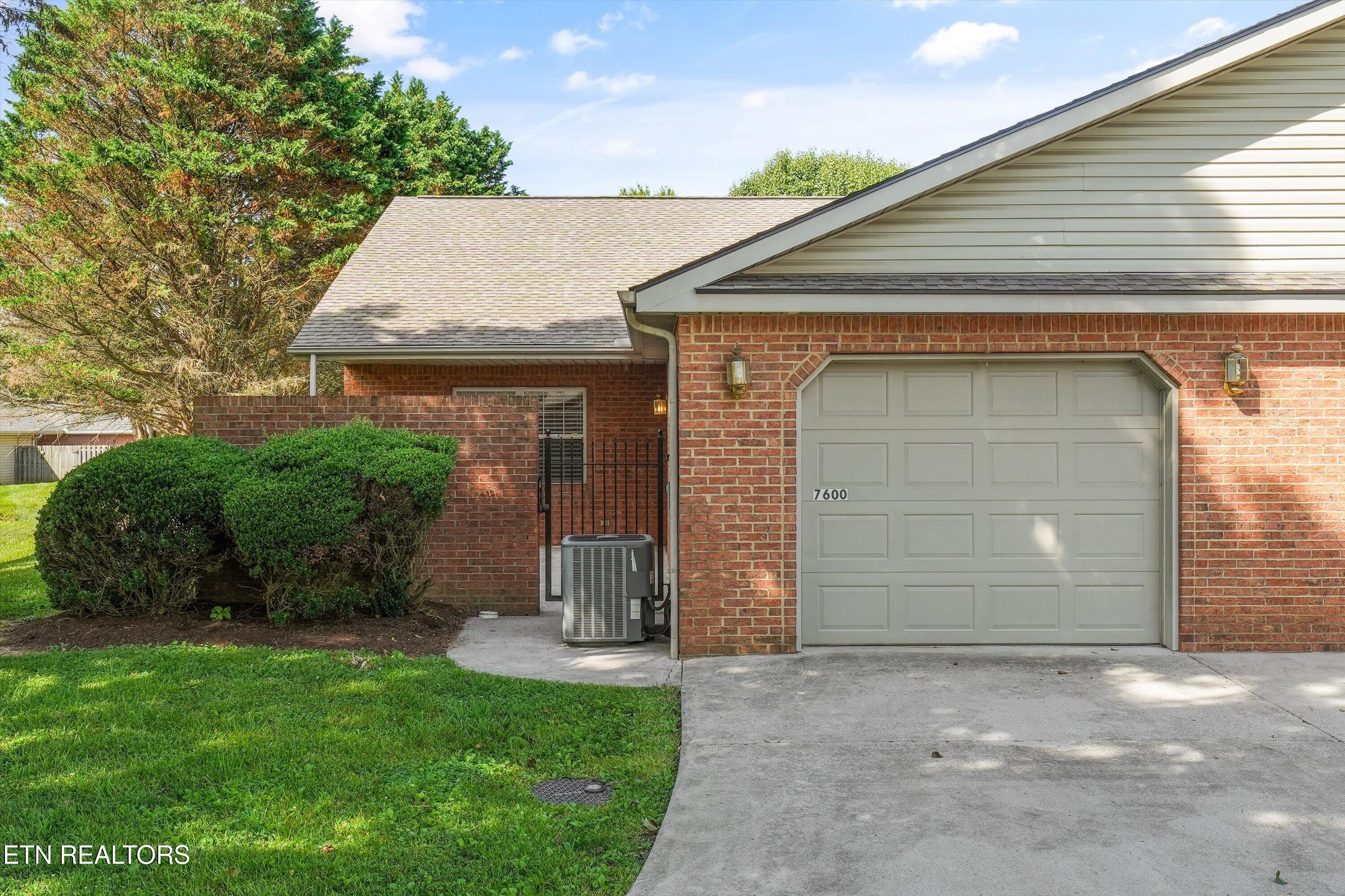 7600 Pauline Way Knoxville TN 37938