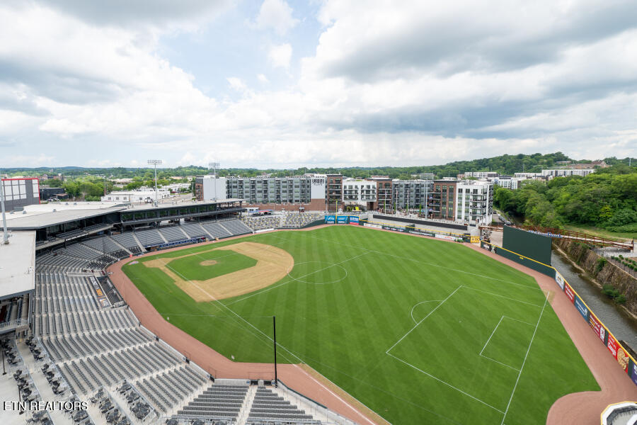 122 Stadium Way Knoxville TN 37915