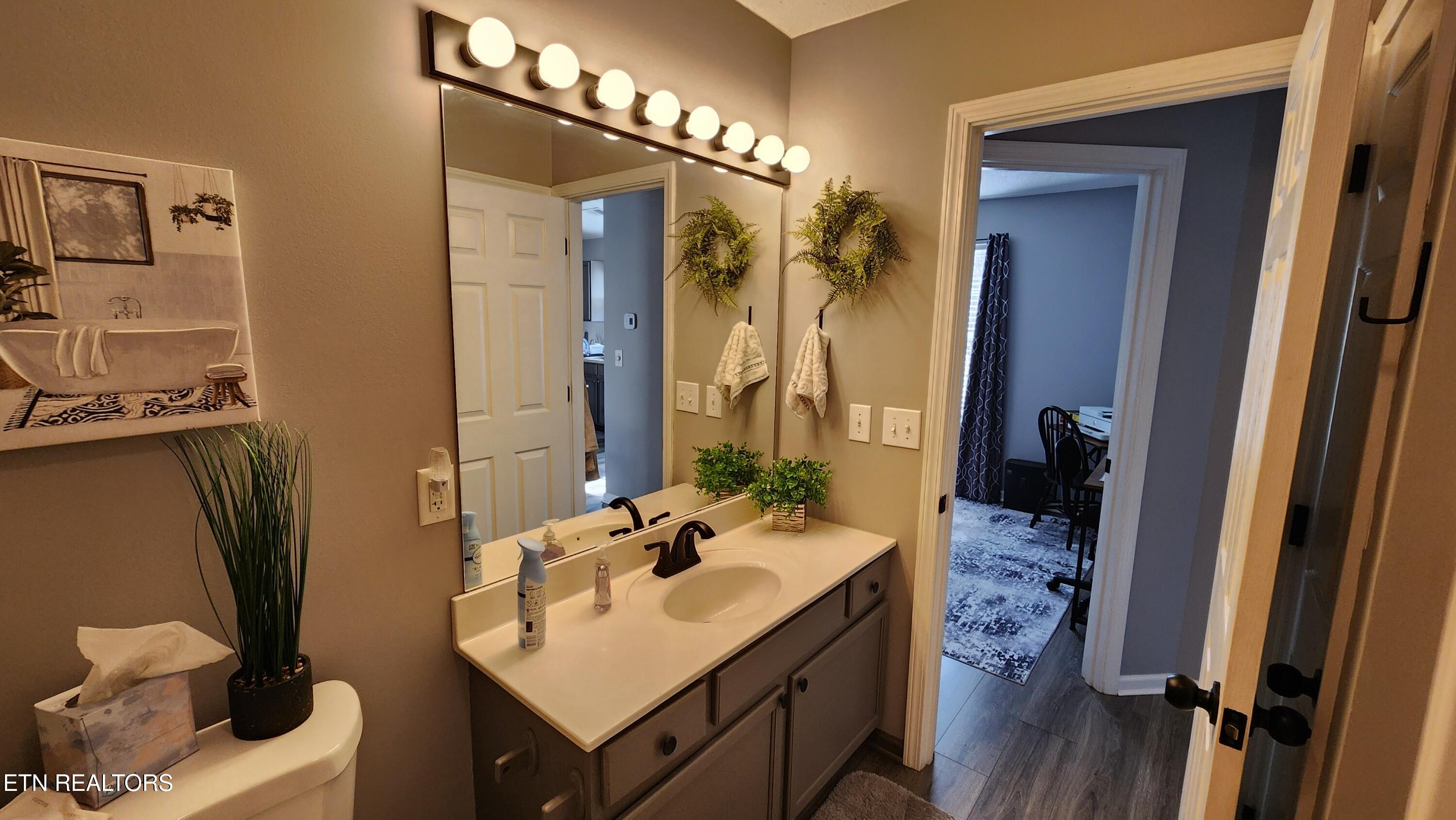 261 Dumplin Lane Kodak TN 37764