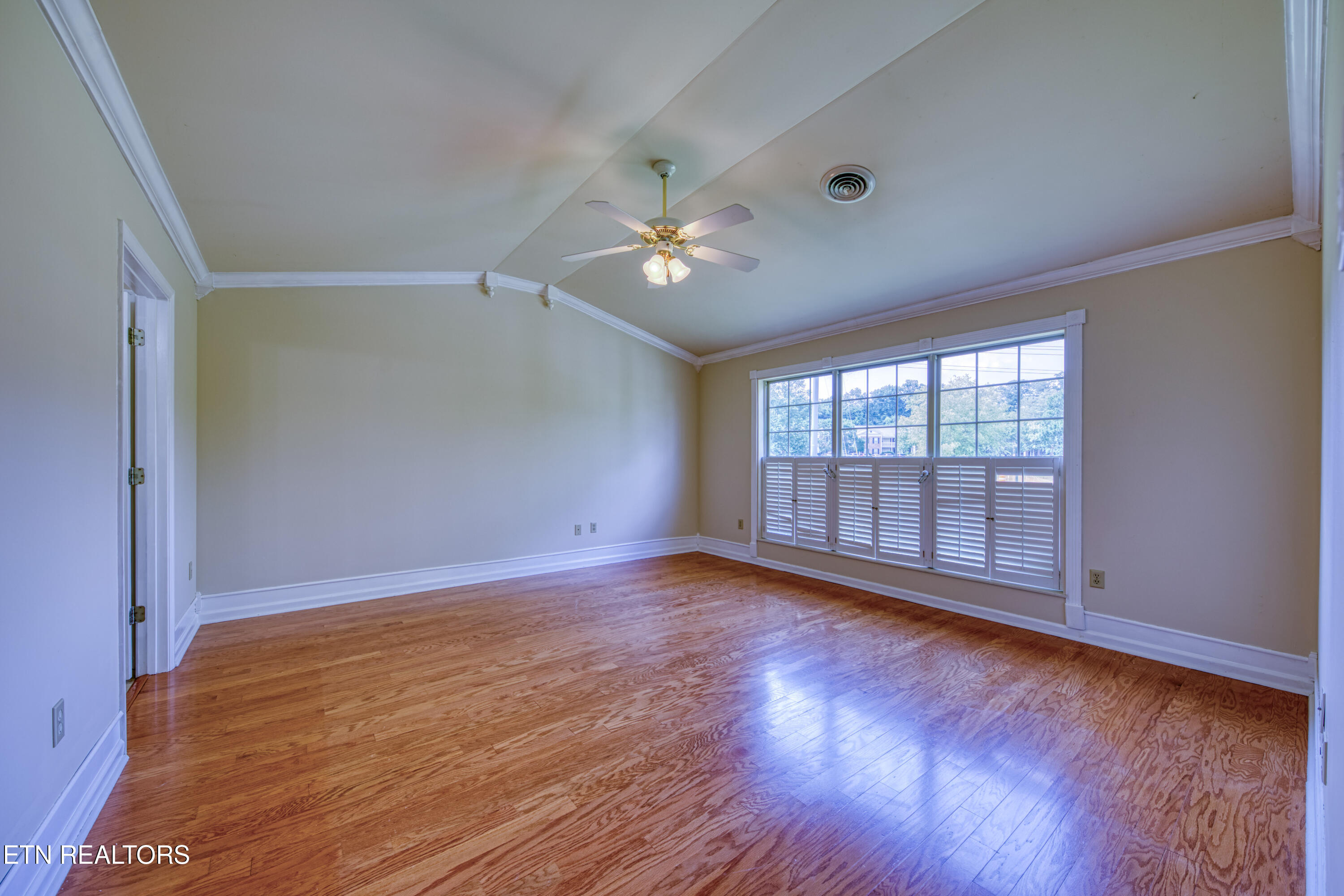 674 Applegate Lane Knoxville TN 37934