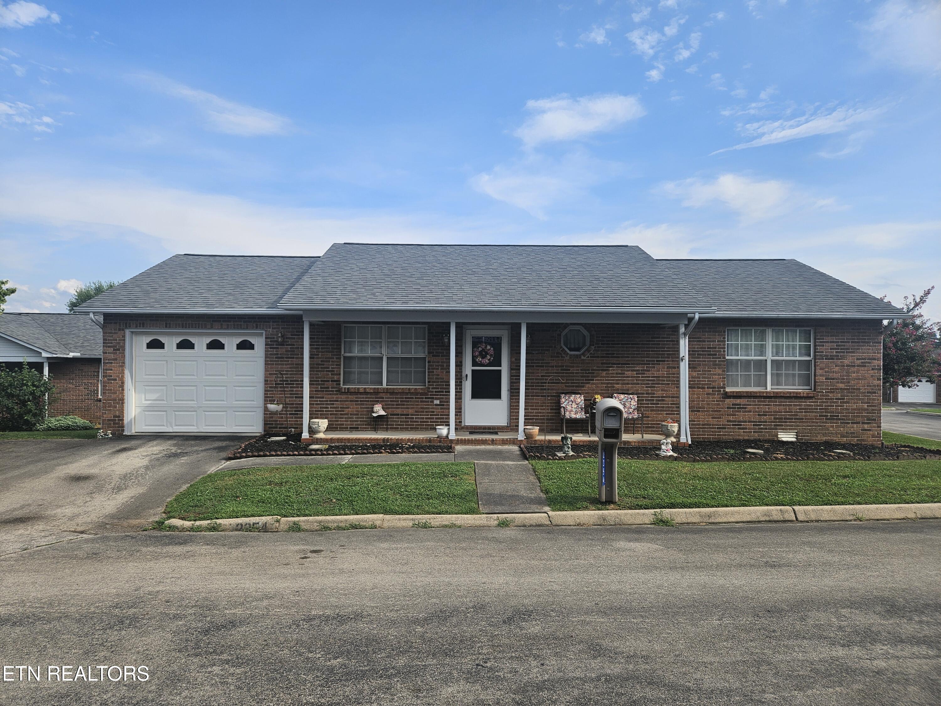 2354 Governors Court Maryville TN 37801