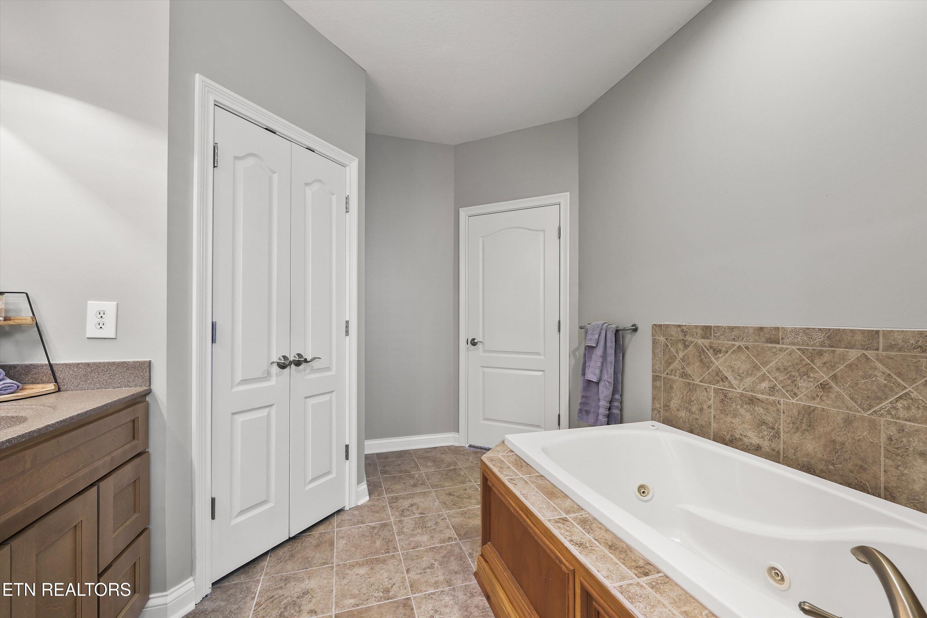 612 Pinnacle Point Andersonville TN 37705