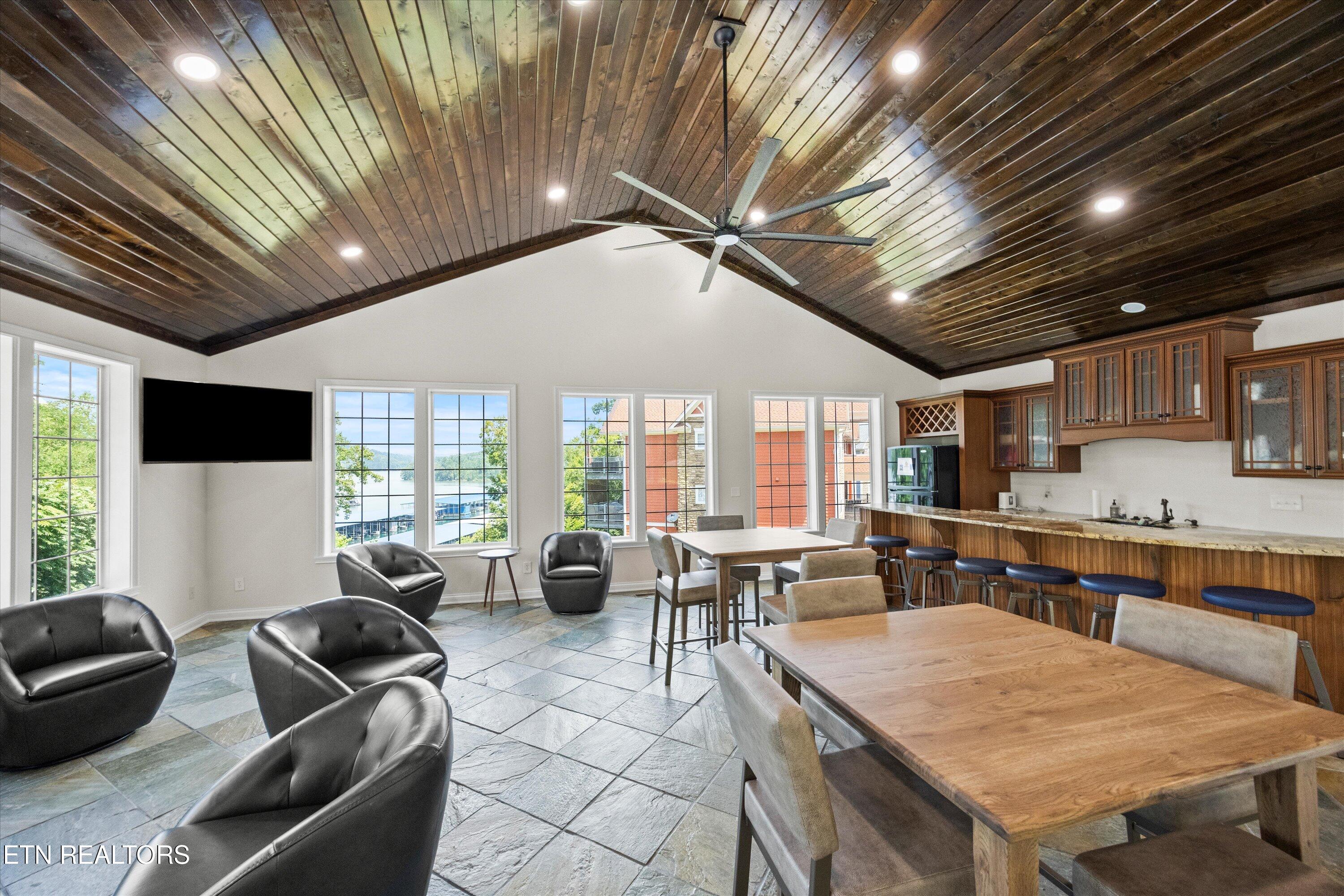 612 Pinnacle Point Andersonville TN 37705
