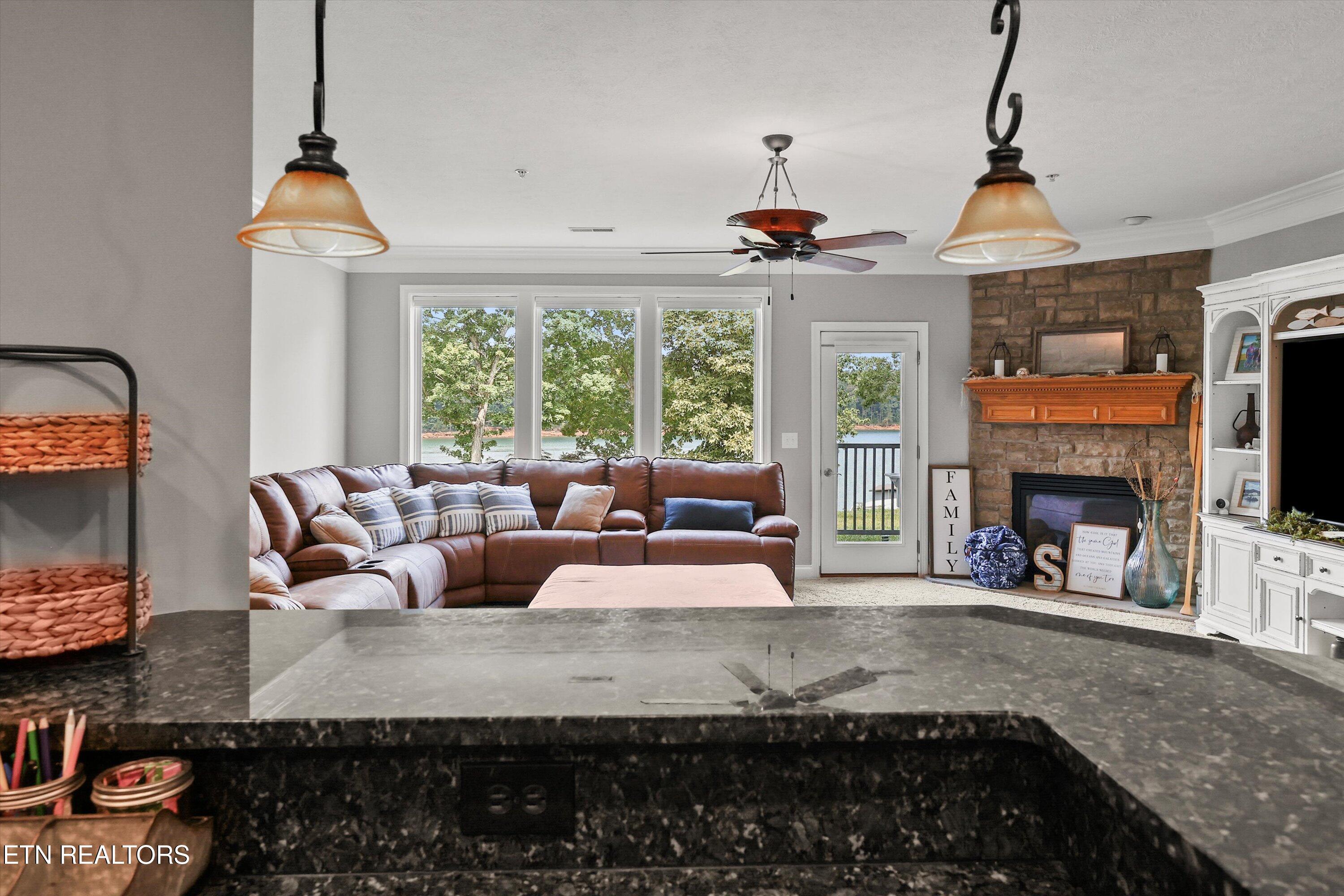 612 Pinnacle Point Andersonville TN 37705