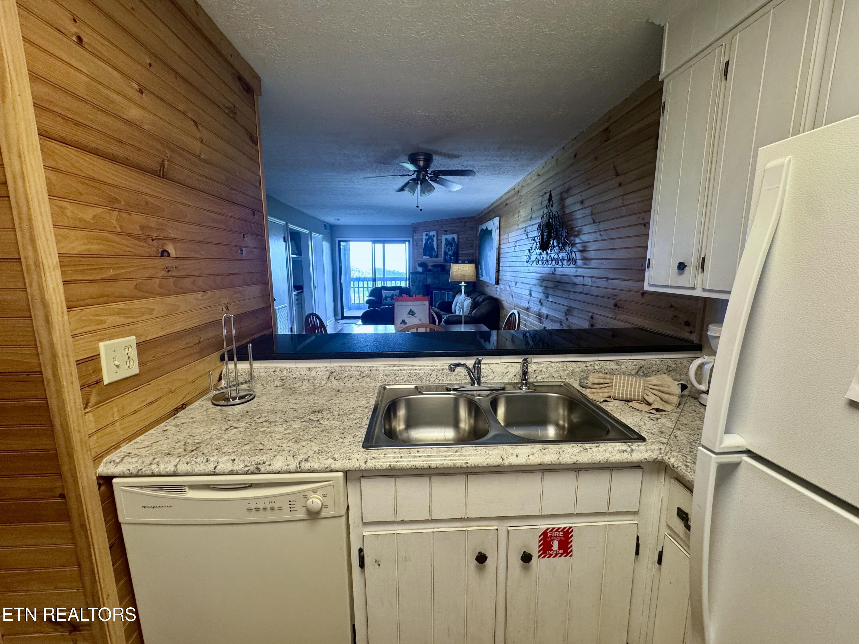 1102 Ski View Drive Gatlinburg TN 37738
